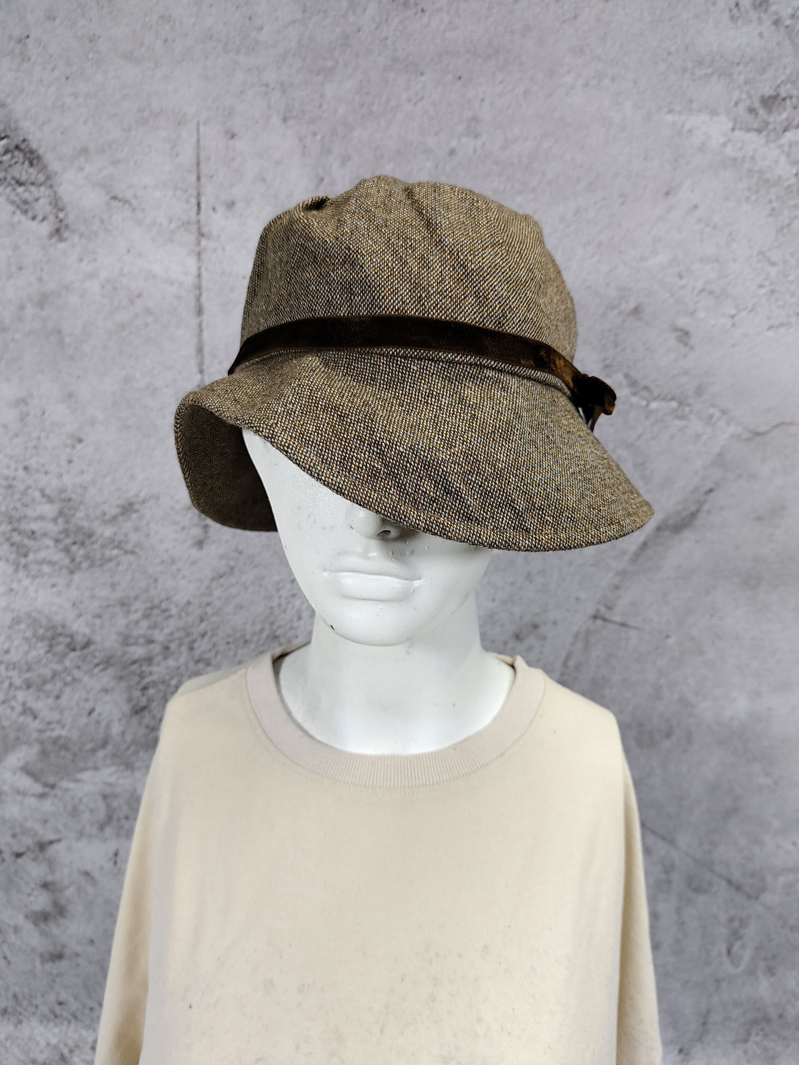 Japanese Brand 2000s Lulu Guinness- Wavy Down Brim Wool Tweed Cloche Hat Size ONE SIZE - 3 Thumbnail