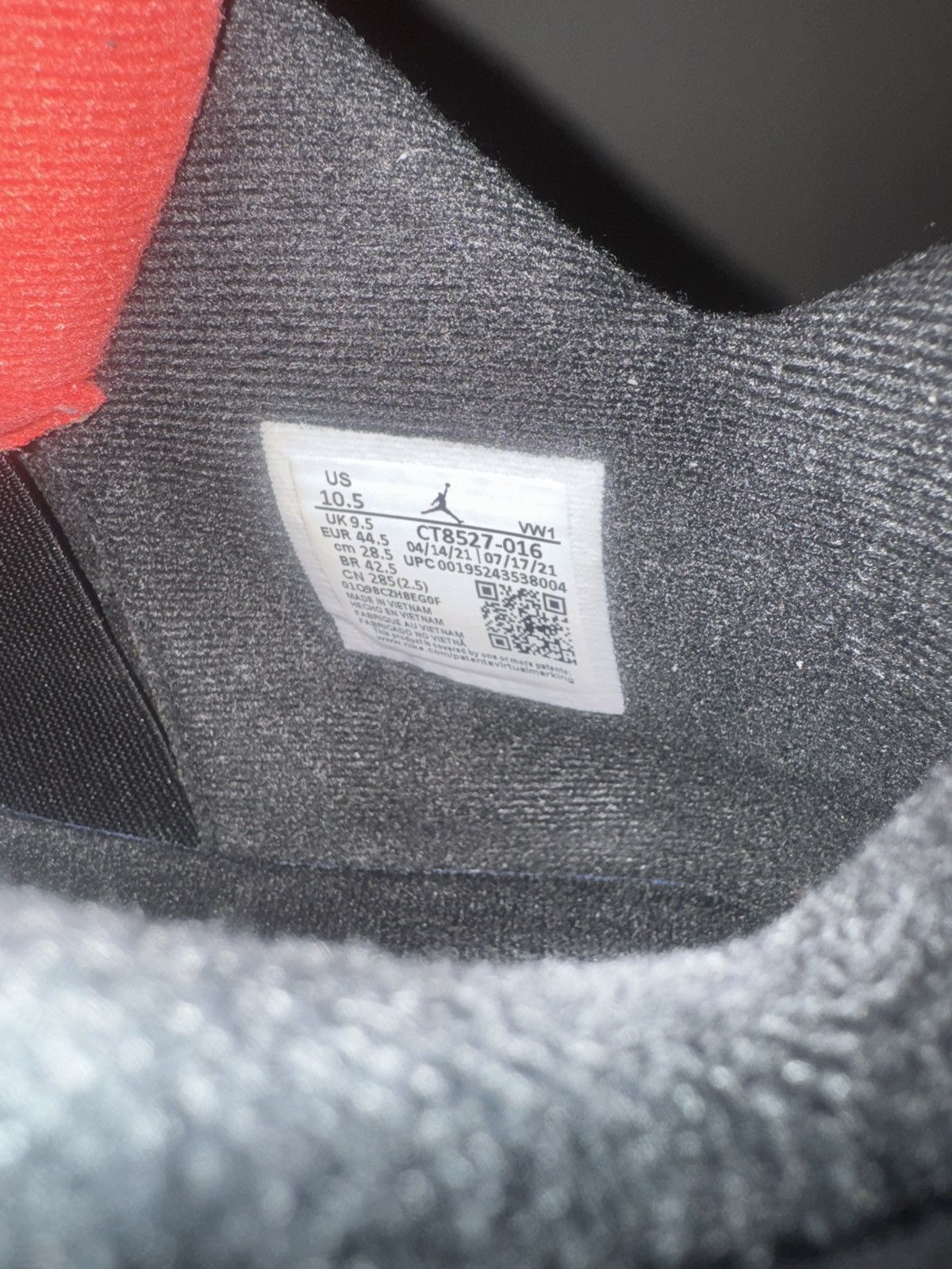Jordan Brand Jordan 4 retro “red thunder” Size US 10.5 / EU 43-44 - 5 Thumbnail