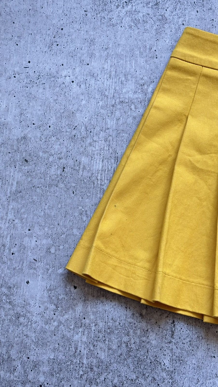 Moncler Women's Moncler Gonna A Portafoglio Yellow Mini Skirt Size 30" / US 8 / IT 44 - 3 Thumbnail
