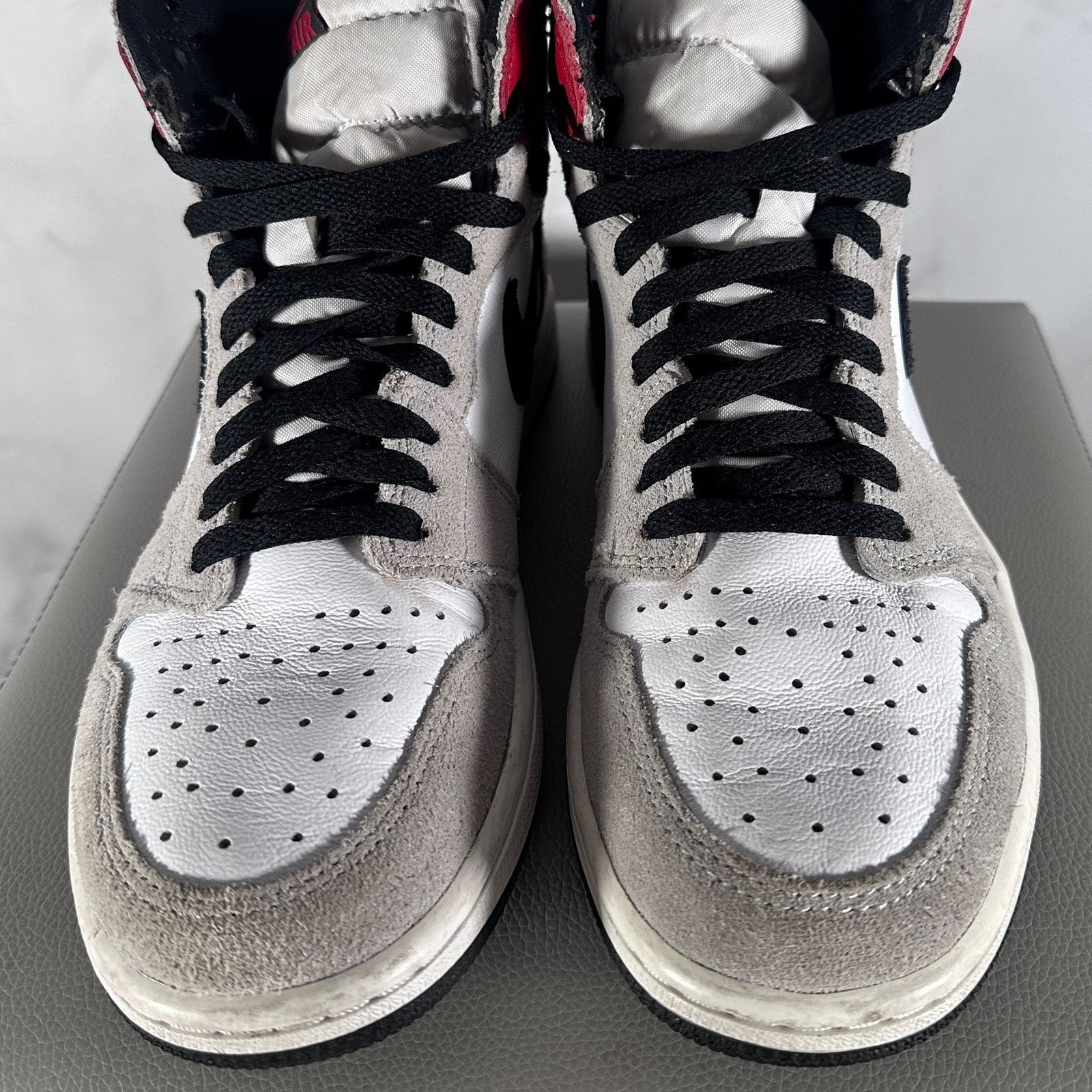 Jordan Brand Nike Air Jordan 1 Retro High Smoke Grey Size US 8 / EU 41 - 9 Thumbnail
