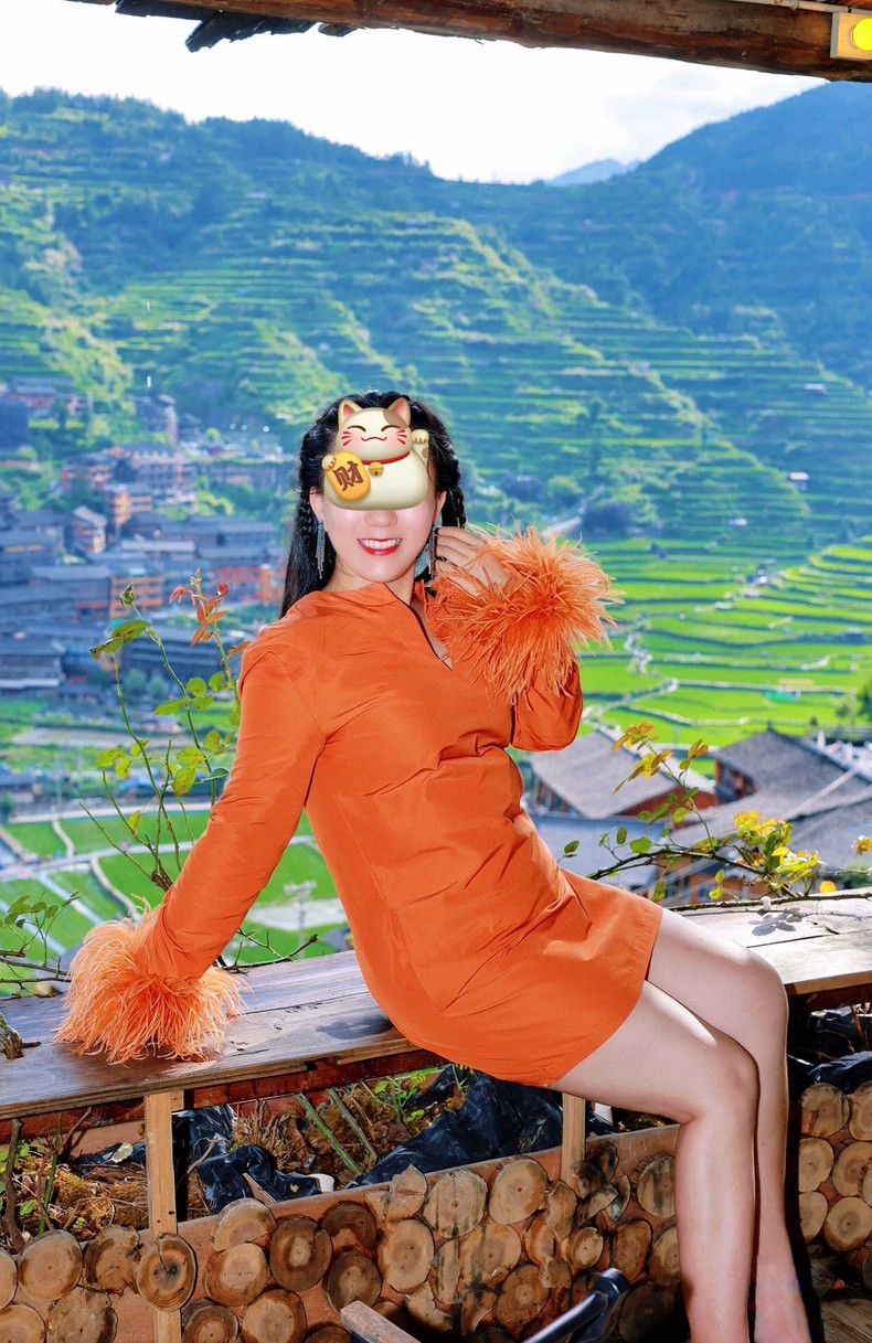 Valentino Valentino Hermès orange feather ostrich feather dress Size M / US 6-8 / IT 42-44 - 4 Thumbnail