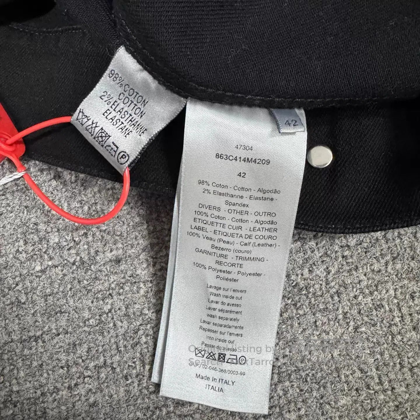 Dior Black Denim Jacket with Embroidered Sleeve - XS. Size US XS / EU 42 / 0 - 8 Thumbnail