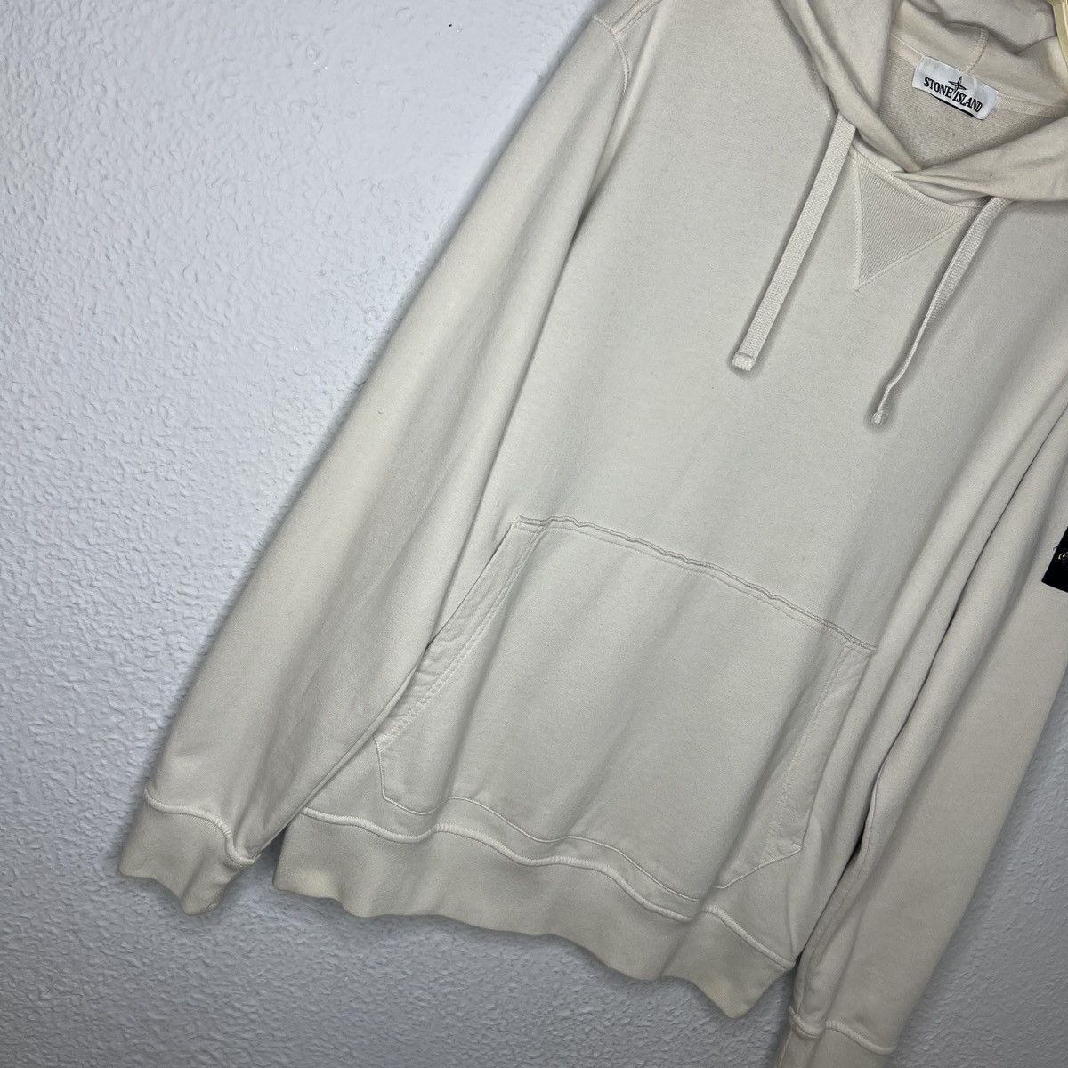 Stone Island Stone Island Hoodie Sweatshirt Hooded Beige Badge Logo Size US XL / EU 56 / 4 - 2 Thumbnail