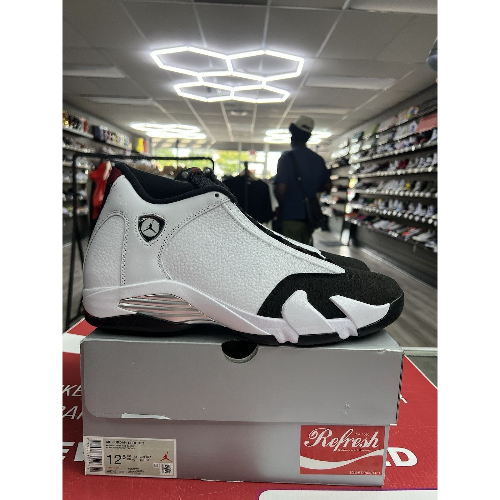 Jordan Brand Air Jordan 14 Retro Black Toe (2024) Size 12.5 (487471-160) Size US 12.5 / EU 45-46 - 1 Thumbnail