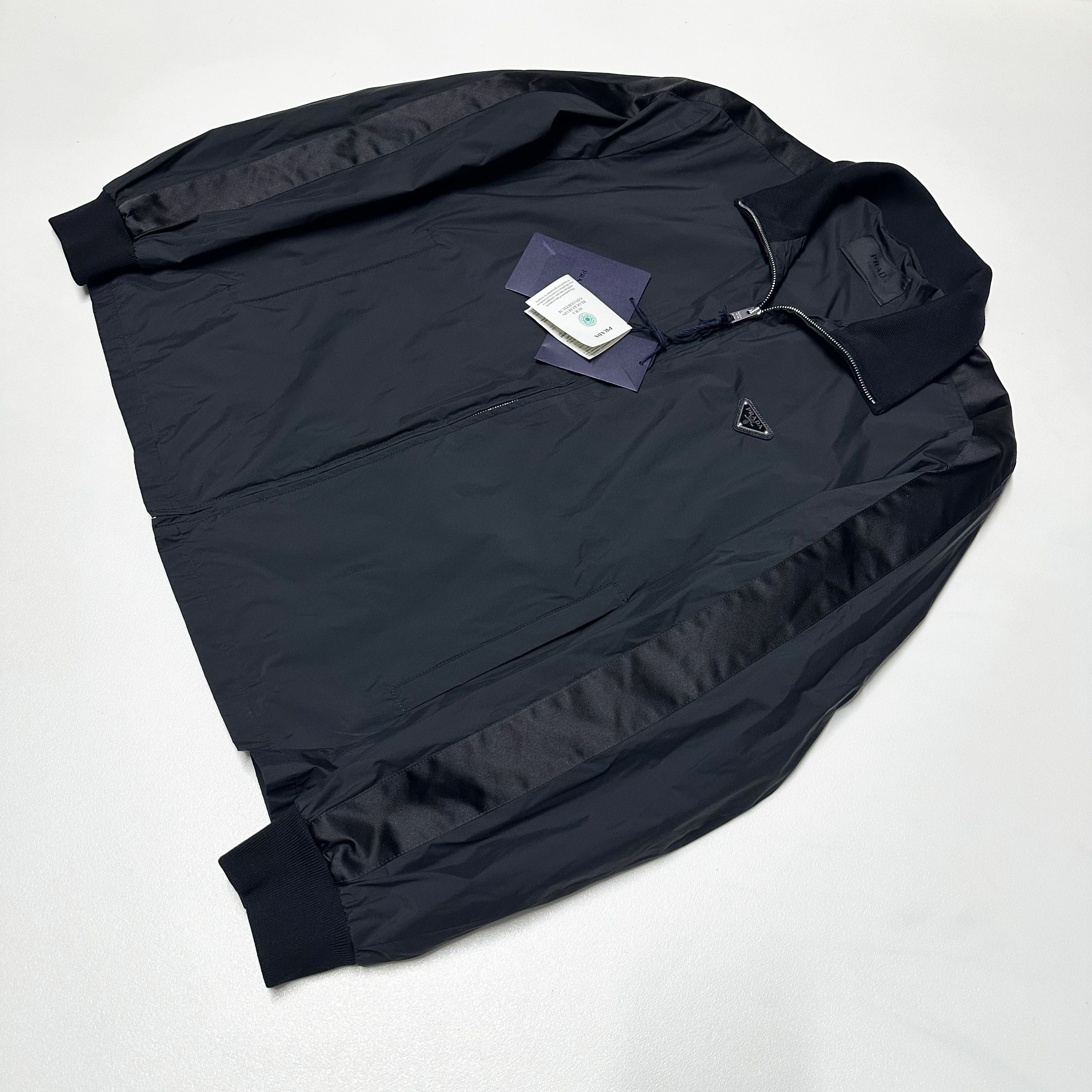 Prada Prada silk jacket size XL X-Large 54 black mens black Size US XL / EU 56 / 4 - 6 Thumbnail