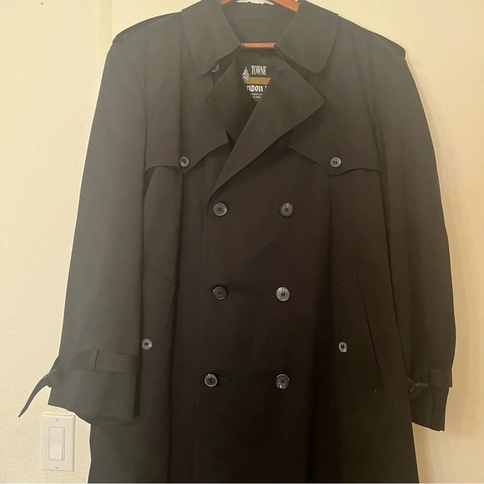 London Fog Towns by London Fog vintage double breasted coat, size 44R Size US XXL / EU 58 / 5 - 2 Thumbnail