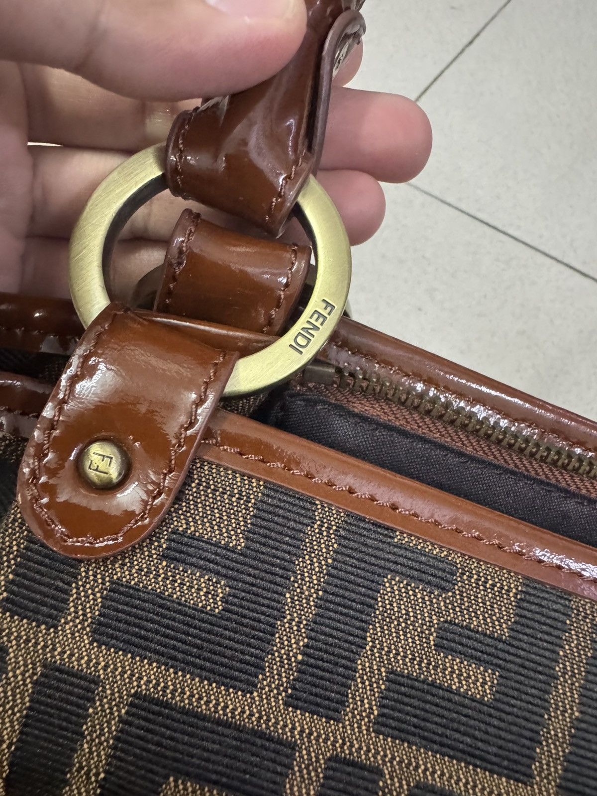 Fendi FENDI FULL MONOGRAM SHOULDER BAG Size ONE SIZE - 11 Thumbnail