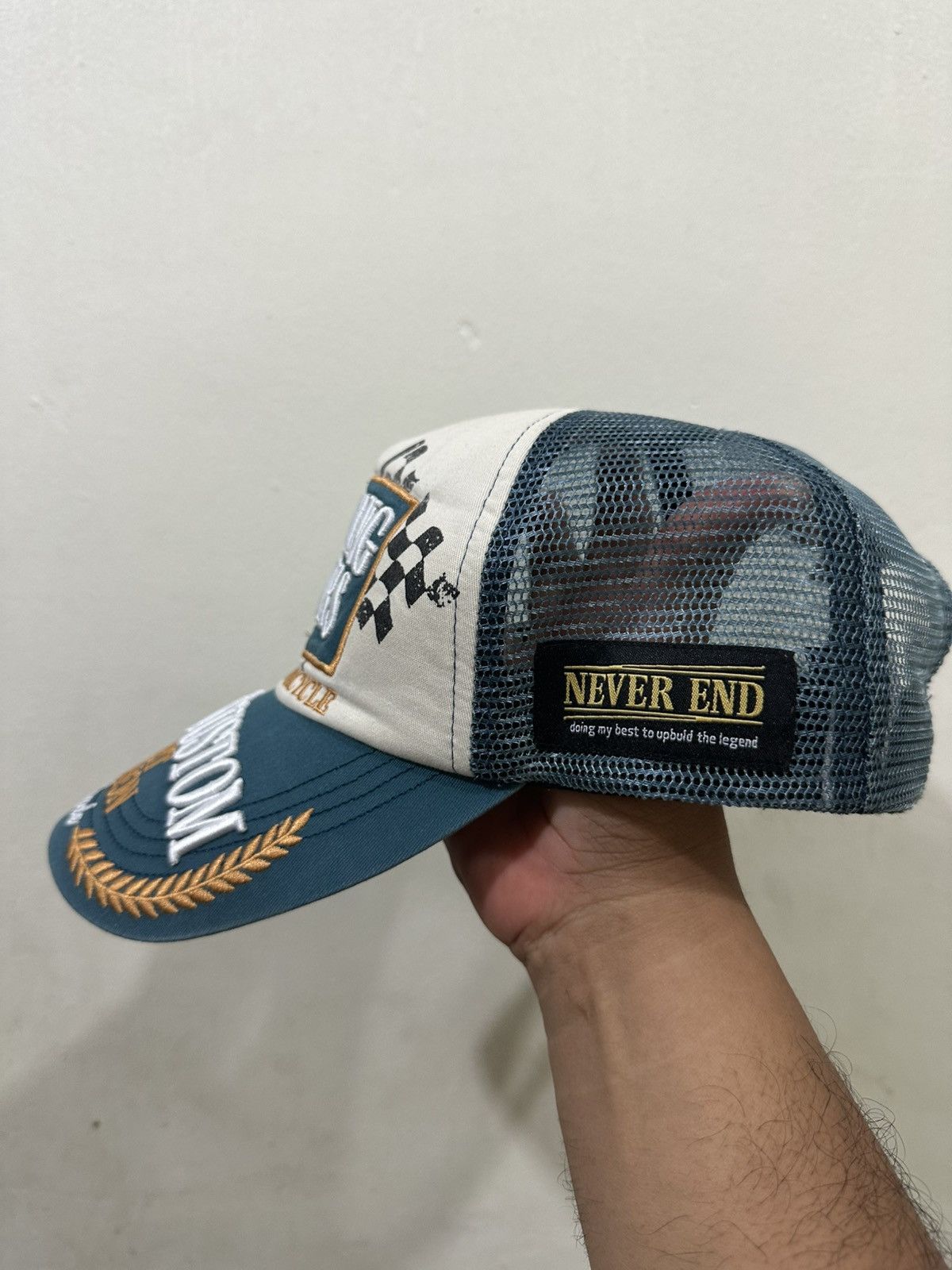 Harley Davidson VTG EVIL FANG MOTORS Full Embroid Trucker Hat Size ONE SIZE - 3 Thumbnail