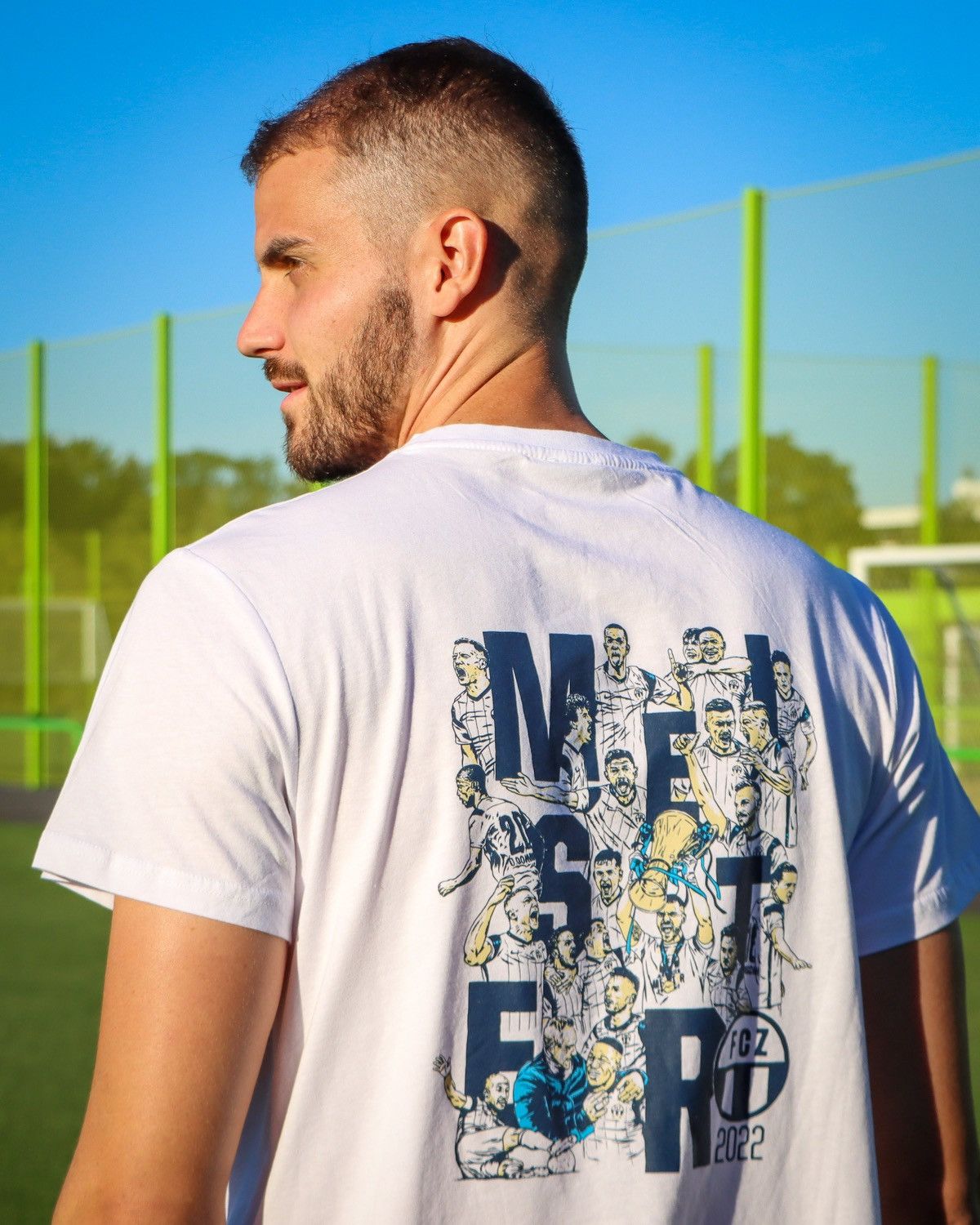 Nike 🇨🇭 2022 FCZ Zurich Meister Switzerland Suisse Swiss T-Shirt Size US XXL / EU 58 / 5 - 3 Thumbnail