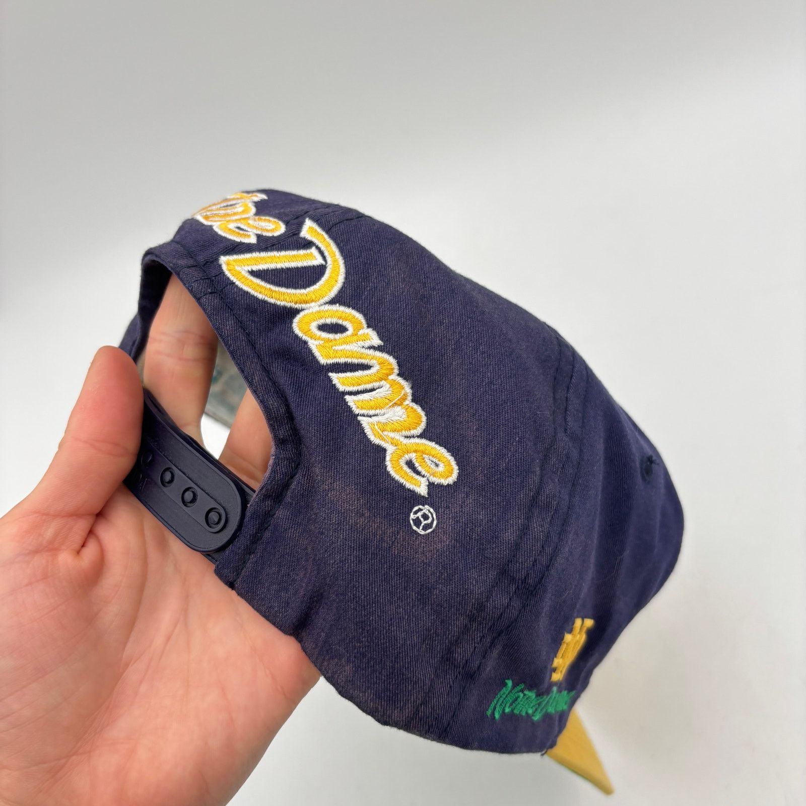 Sports Specialties Vintage Sports Specialties Notre Dame Fighting Irish Size ONE SIZE - 10 Thumbnail