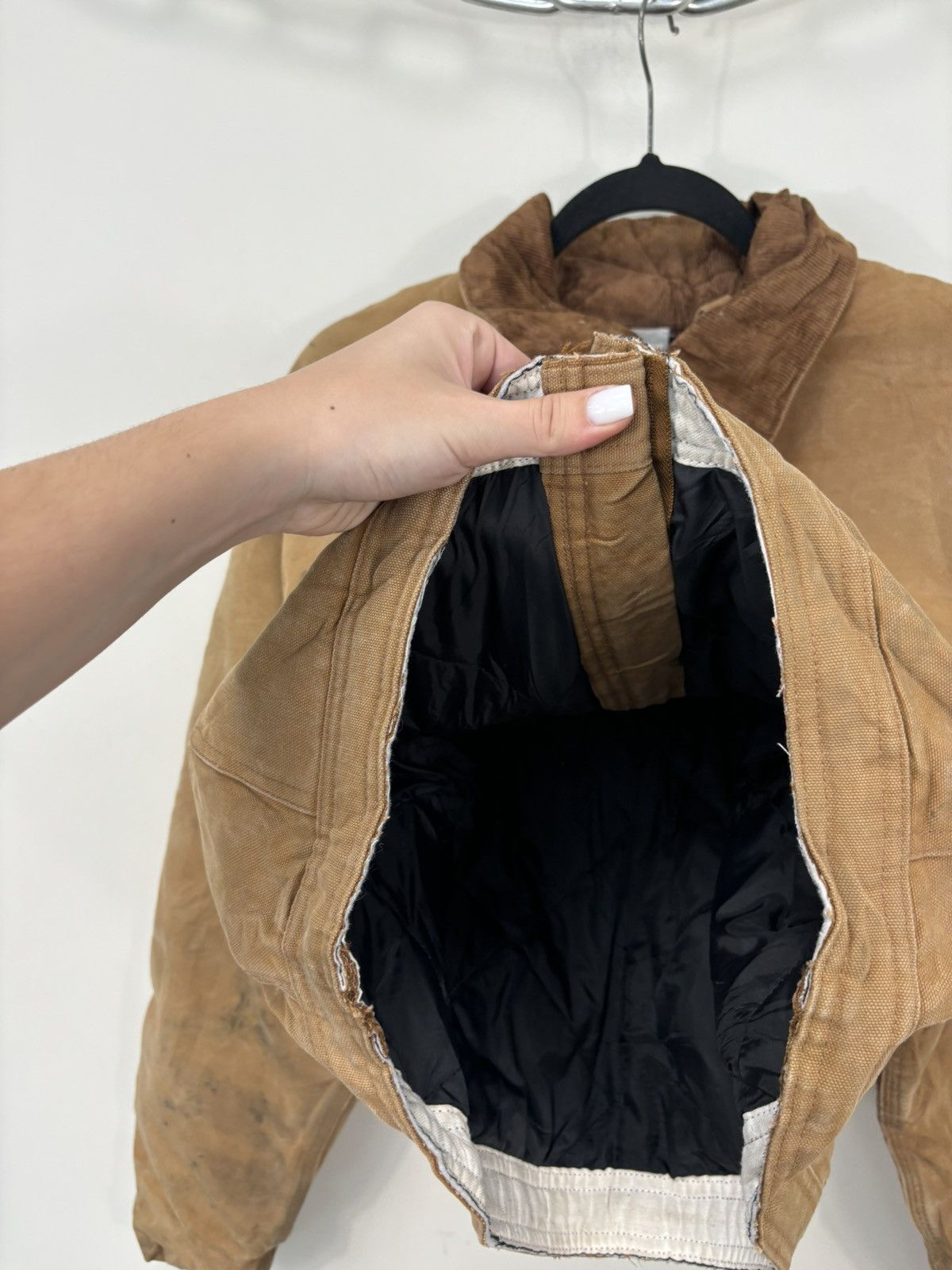 Carhartt Vintage Carhartt Made In Usa Y2K Hype Boxy Cropped Jacket Size US M / EU 48-50 / 2 - 15 Thumbnail