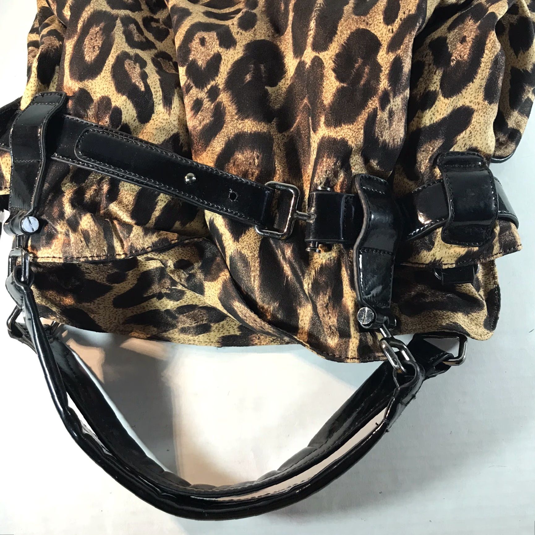 Vintage Vieta Animal Print Fabric Satchel Bag Women's Large Casual Business Travel Black Patent Leather Handles Size ONE SIZE - 8 Thumbnail