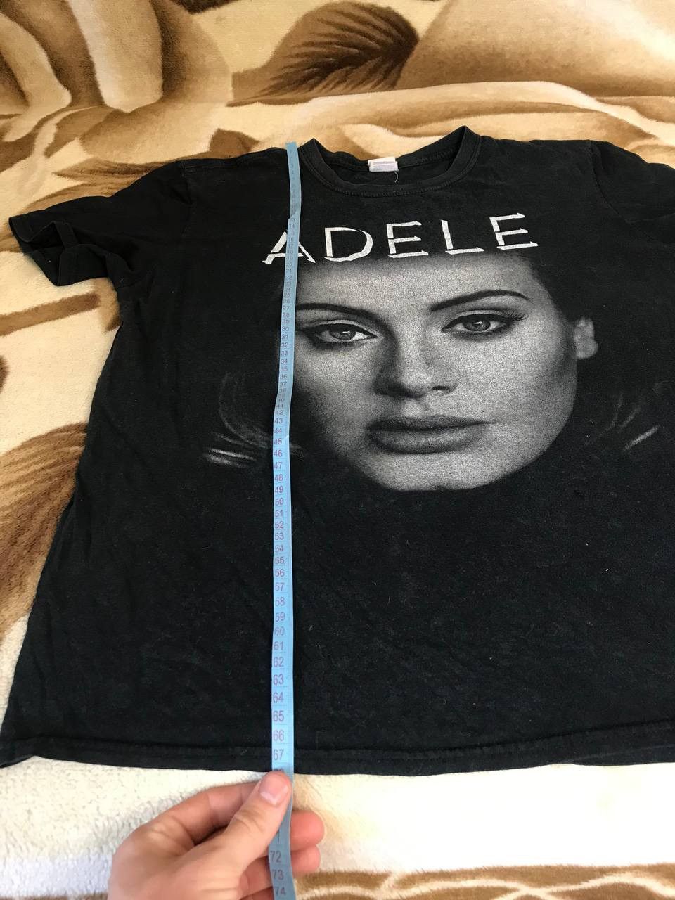 Band Tees 🔥 Adele World Tour 2016/2017 Graphic Print Art Music Vintage Size US L / EU 52-54 / 3 - 13 Thumbnail