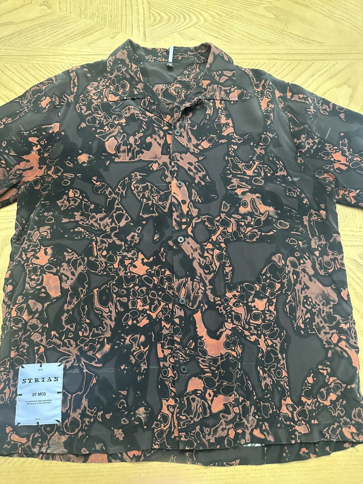McQ Alexander McQueen MCQ Black & Red Allover Print SILK Shirt by McQ Size US L / EU 52-54 / 3 - 1 Thumbnail
