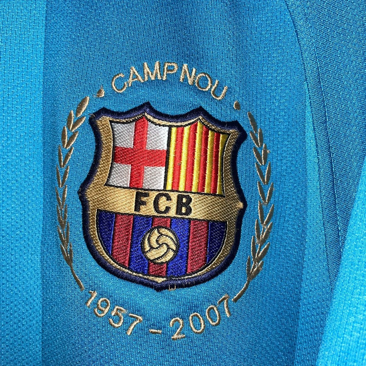 Nike Nike Barcelona 2007 Lionel Messi Kit RARE Size US M / EU 48-50 / 2 - 7 Thumbnail