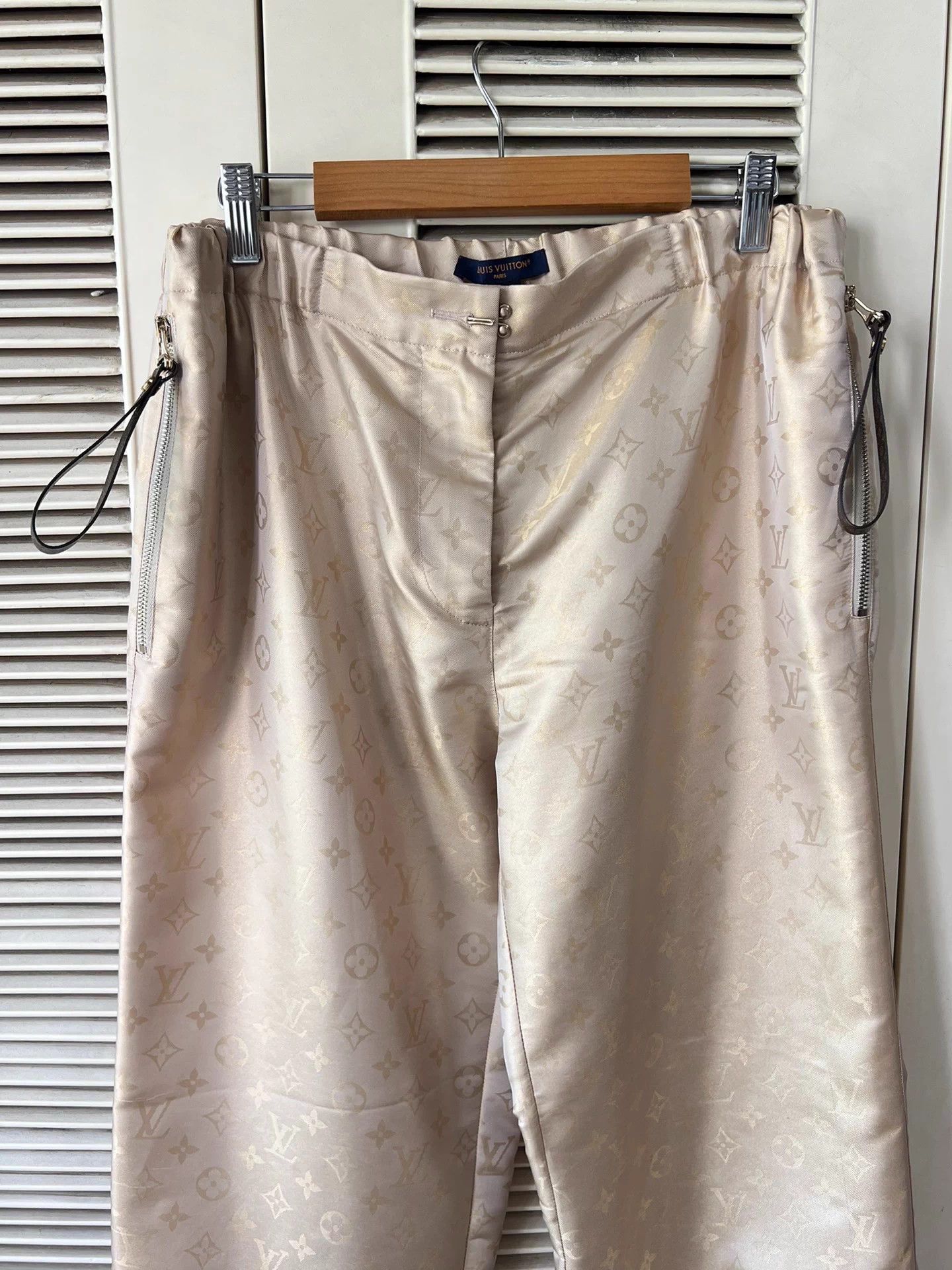 Louis Vuitton Louis Vuitton Gold Monogram Track Pants Women's 38 Size 27" / US 4 / IT 40 - 3 Thumbnail