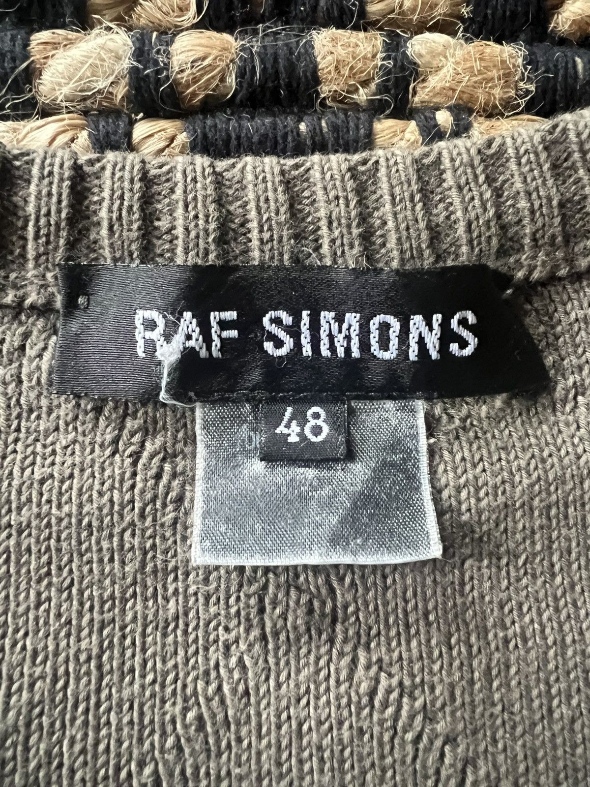 Raf Simons Raf Simons AW98-99 “Radioactivity” Diamond Knit Sweater Size US M / EU 48-50 / 2 - 3 Thumbnail