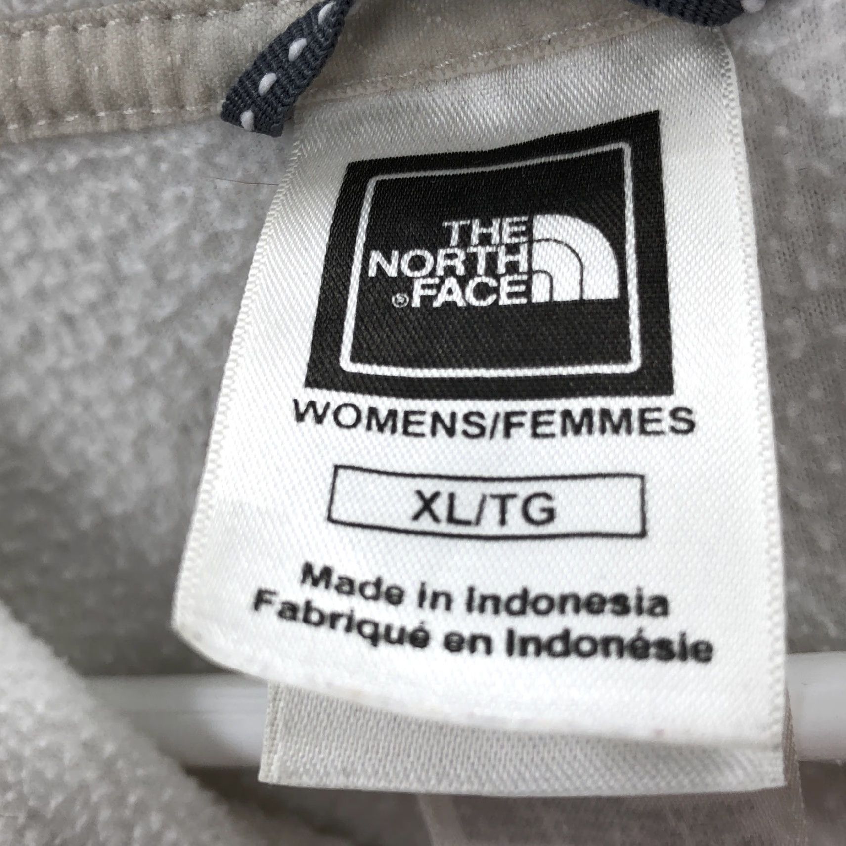 The North Face The North Face Womens White Long Sleeve Crew Neck Pullover Sweatshirt XL Sweatshirt Womens Long Sleeve Pullover White The North Face Size XL / US 12-14 / IT 48-50 - 4 Thumbnail