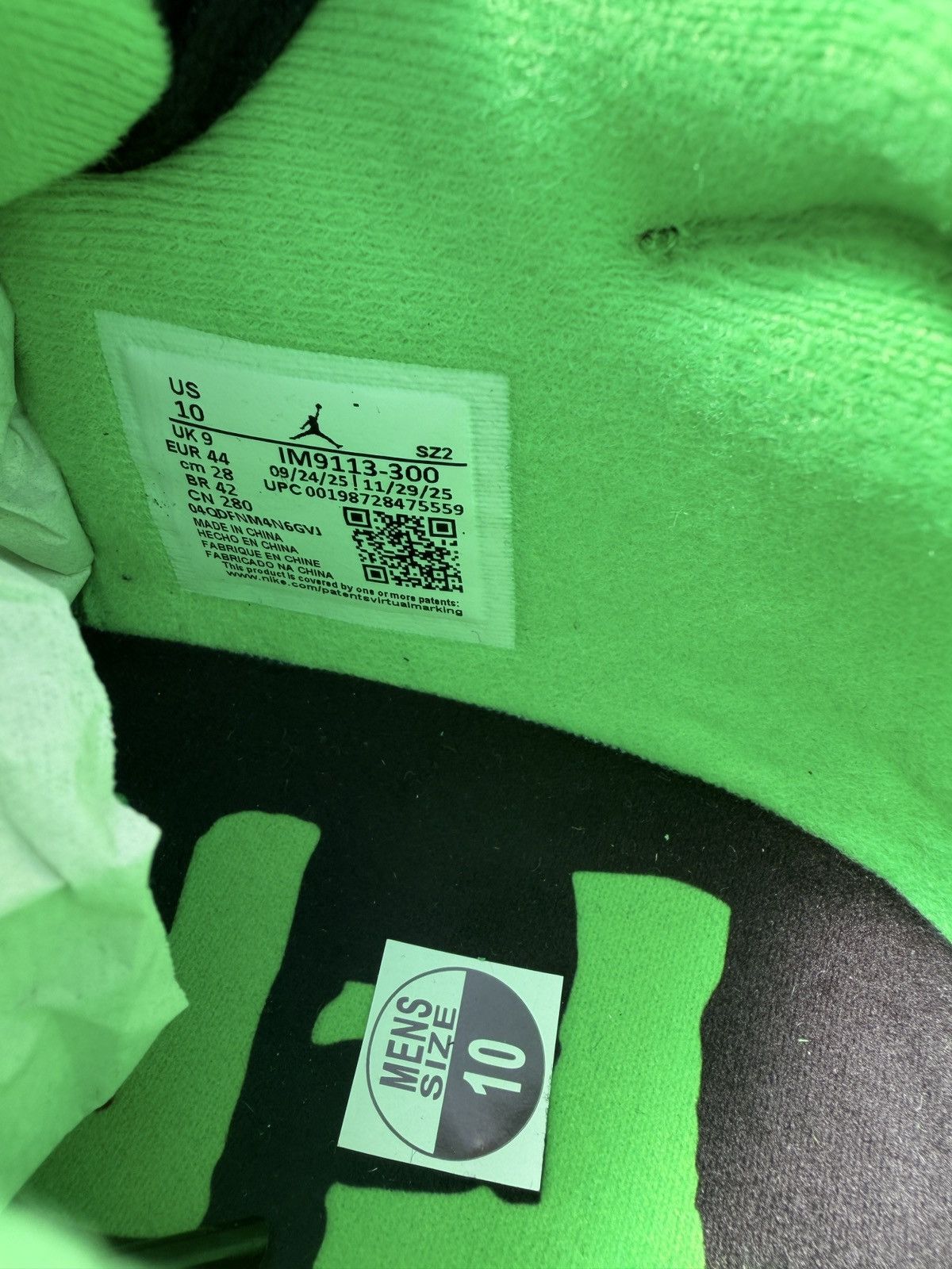 Nike × Travis Scott Jordan CJ1 T-Rexx Travis Scott Green Spark Size US 10 / EU 43 - 9 Thumbnail