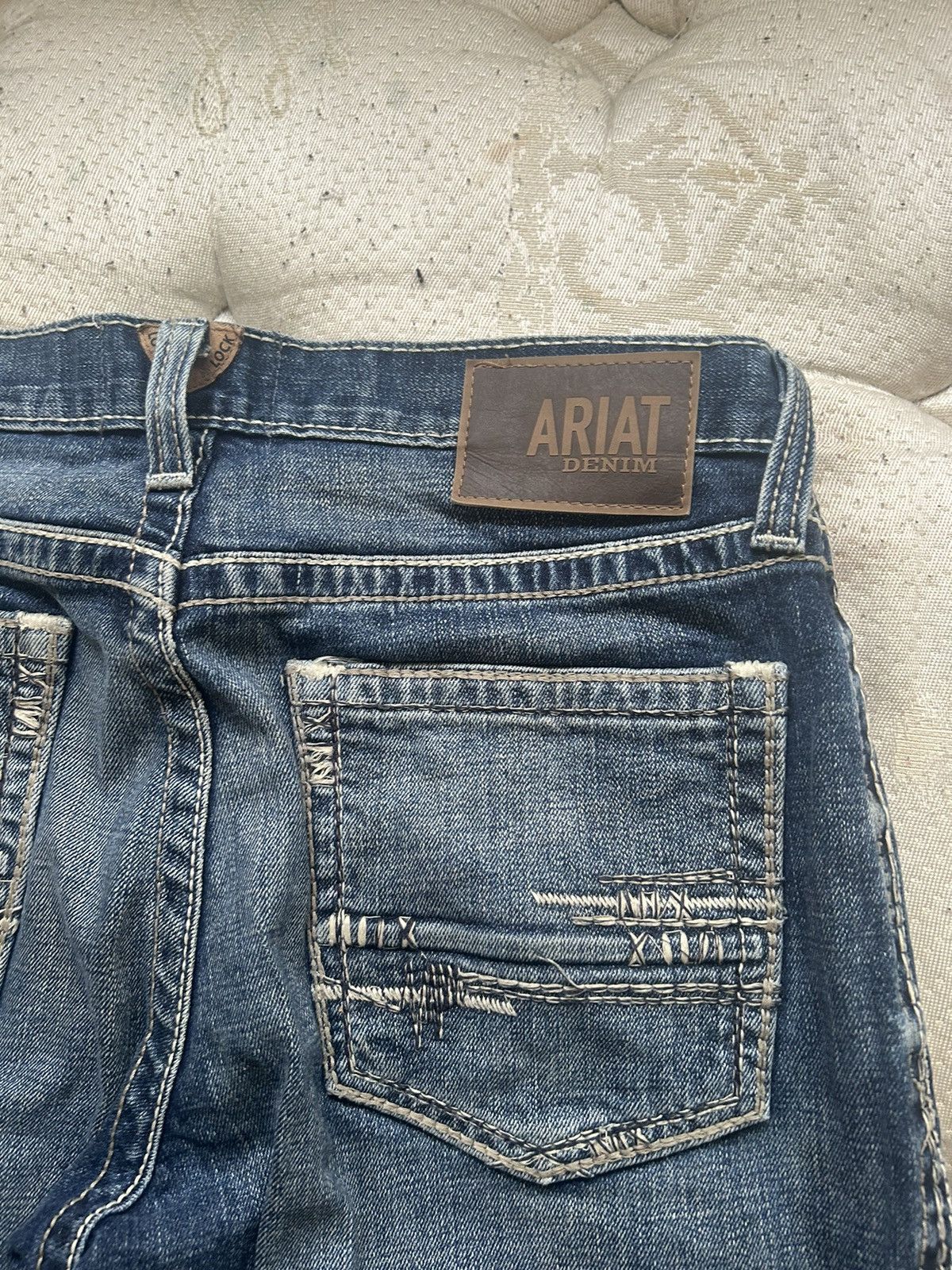 Ariat Y2K style jeans Size US 34 / EU 50 - 4 Thumbnail