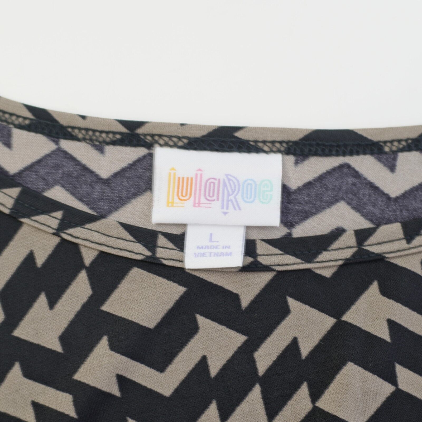 Designer NEW LuLaRoe Irma Large Beige Black Loose Fit Tunic Top Short Size L / US 10 / IT 46 - 8 Thumbnail