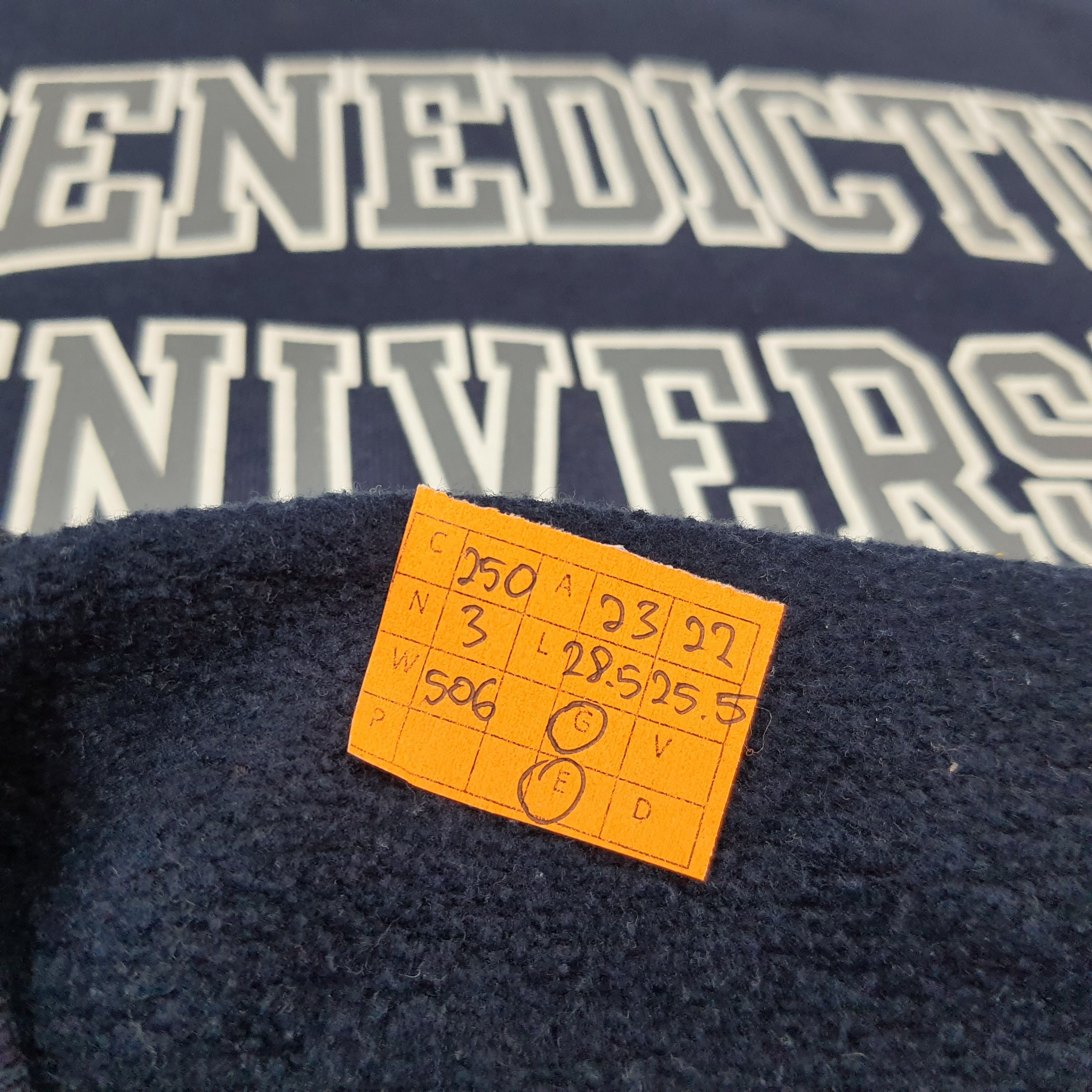 Champion Vintage Champion Benedictine University Sweatshirt C250N3 Size US L / EU 52-54 / 3 - 7 Thumbnail