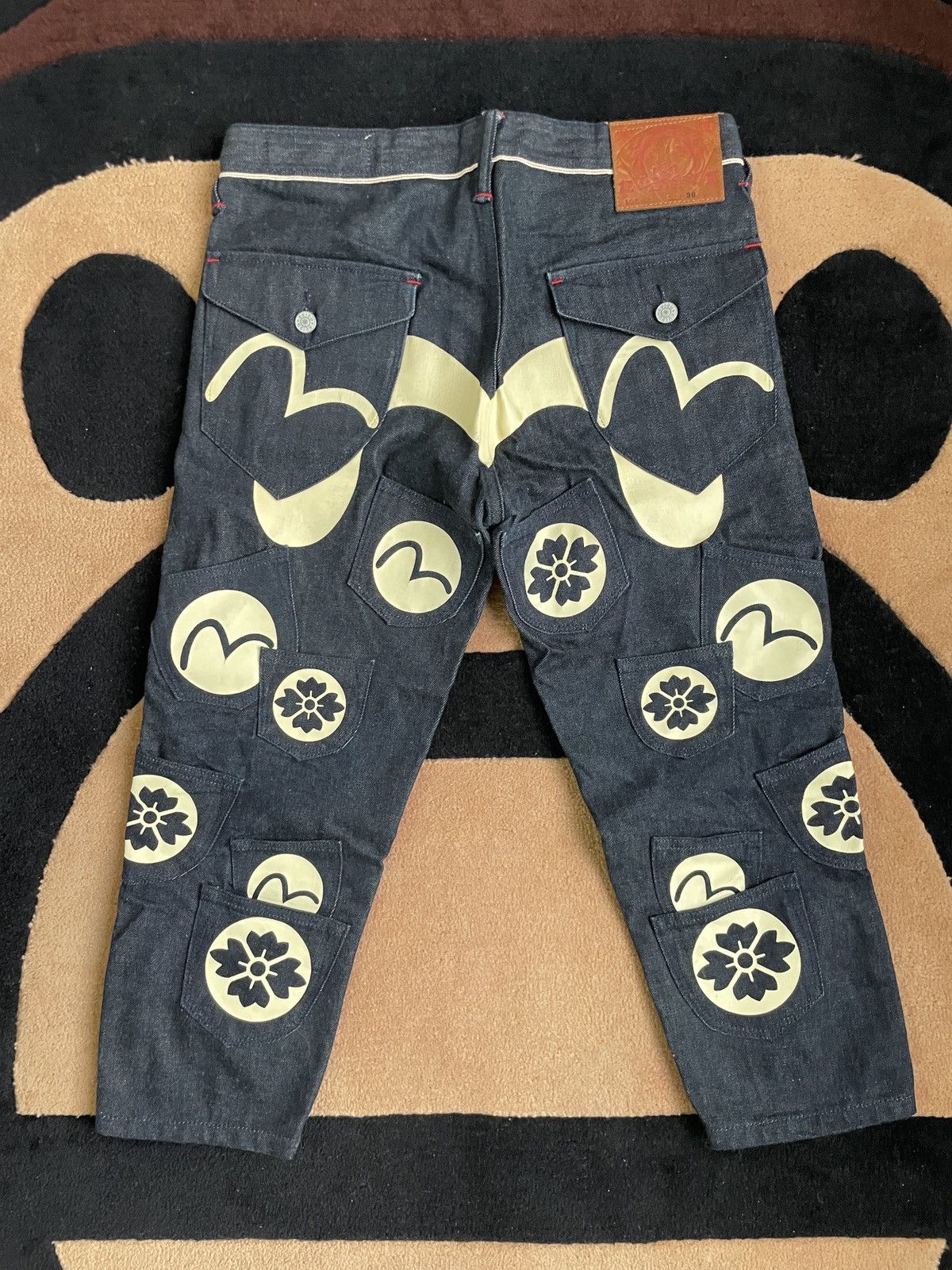 image of Evisu Multi-Pocket Cropped Jeans！size：30 in Black Blue, Men's