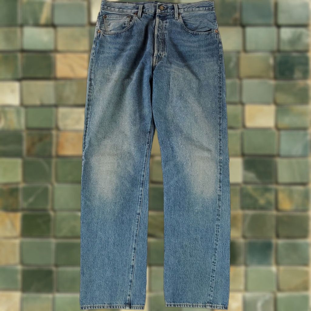 Levi's VINTAGE Levi's 501xx Jeans LVC Selvedge Blue Distressed Mens 34x34 Jeans 34 Blue 501xx 501 LVC Distressed Straight Men Size US 34 / EU 50 - 1 Thumbnail