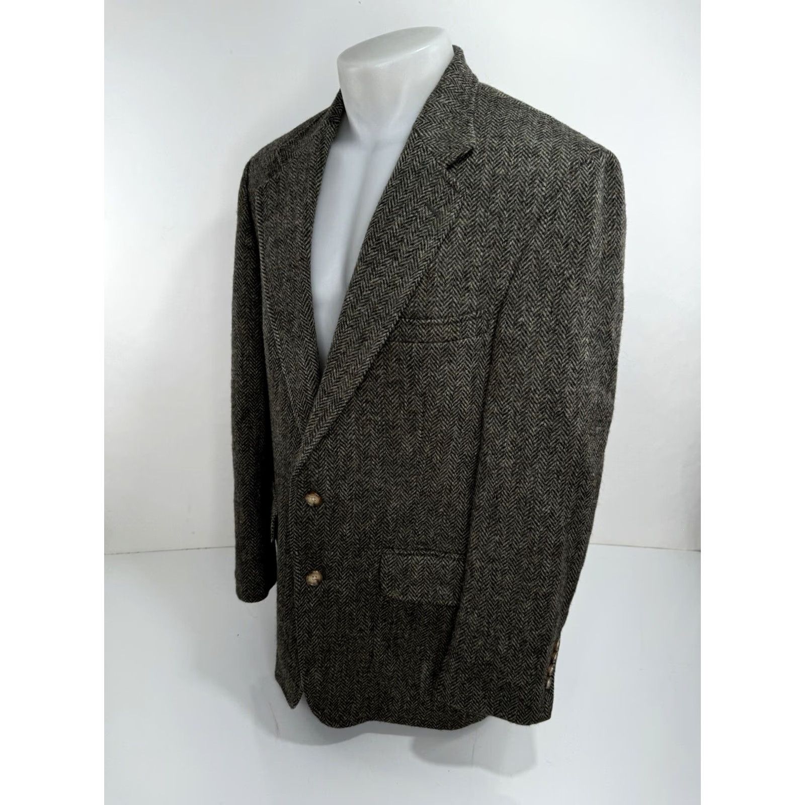 Harris Tweed HARRIS TWEED / LANDS END Blazer Jacket Mens 41 R Wool Gray 41 R, Harris Tweed Blazer, Scotti sh Wool, Mens Blazer Size 42R - 3 Thumbnail
