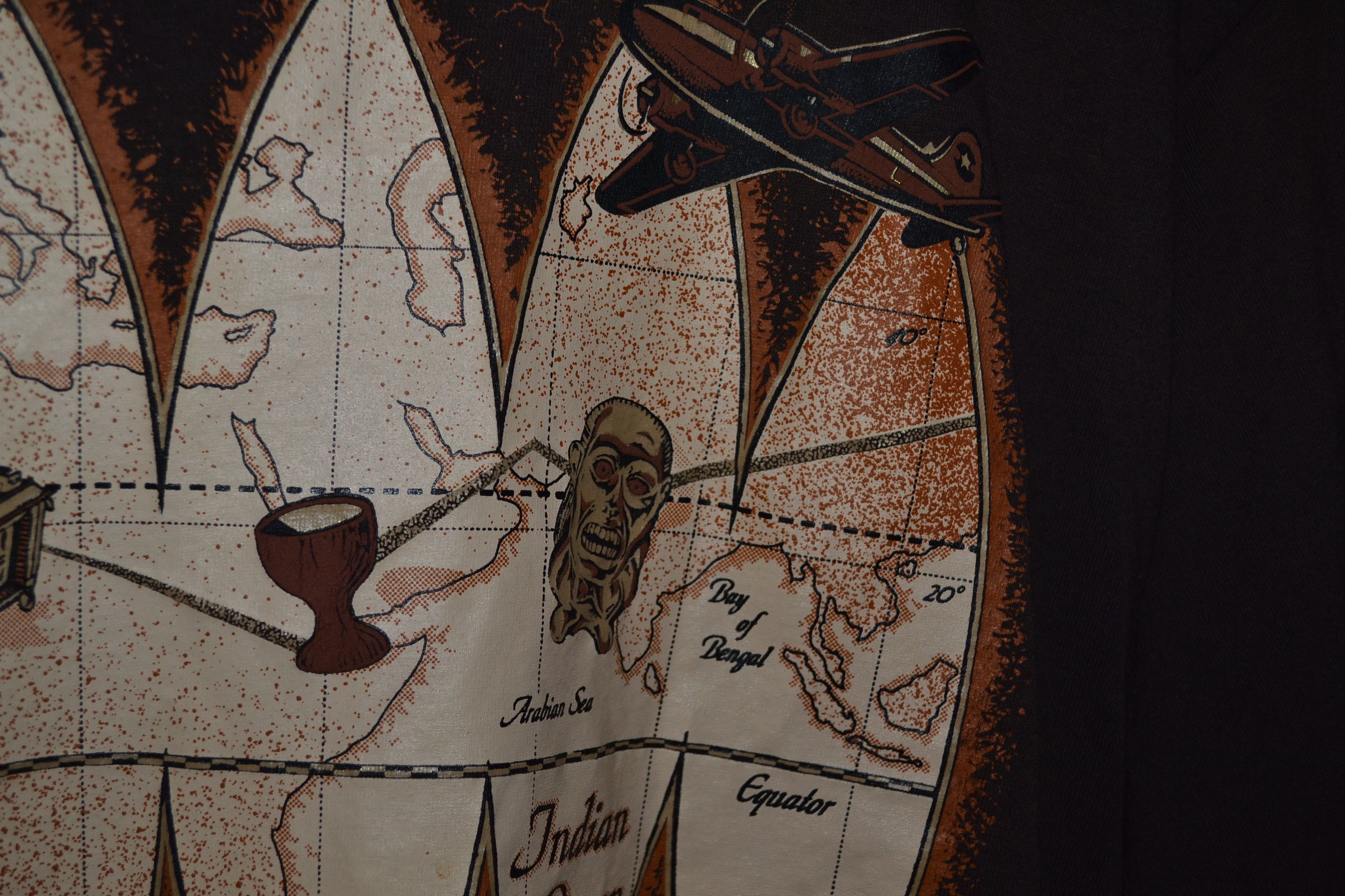 Band Tees Indiana Jones Single Stitch Map 90s AOP Brown Shirt XL Size US XL / EU 56 / 4 - 4 Thumbnail