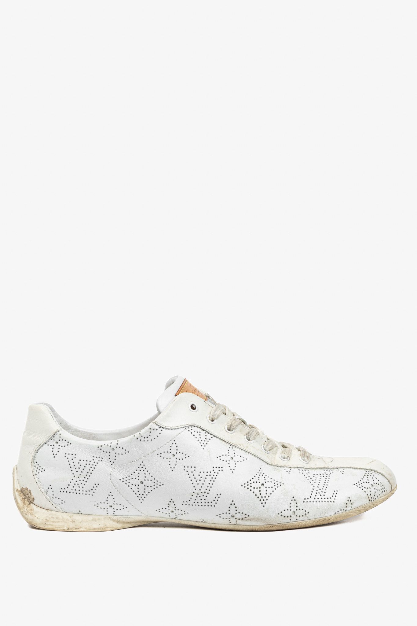 Louis Vuitton Louis Vuitton Mahina Perforated Monogram Leather Sneakers Size US 8.5 / IT 38.5 - 1 Thumbnail