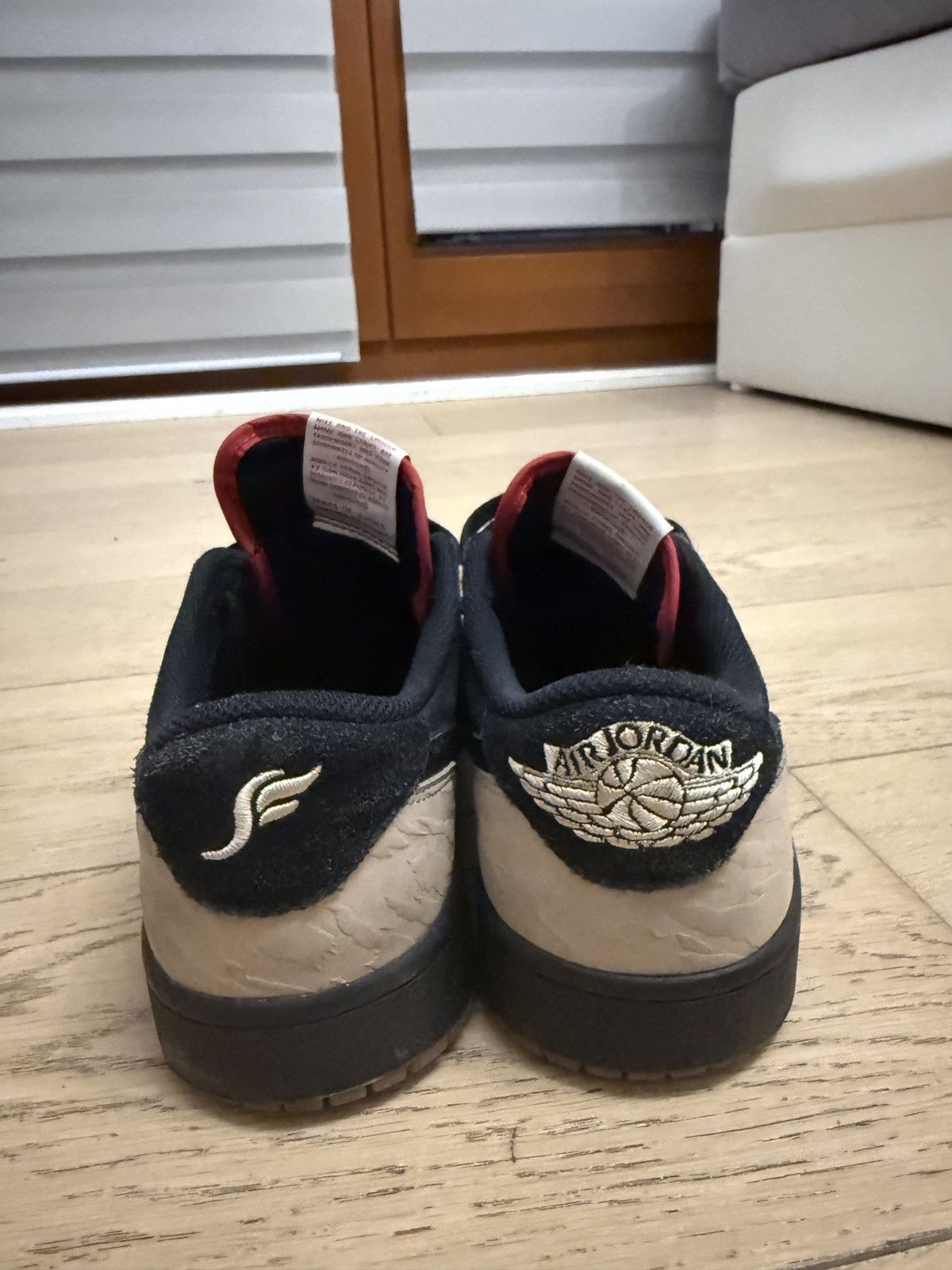 Nike Jordan 1 Retro Low OG SP Size US 9.5 / EU 42-43 - 3 Thumbnail