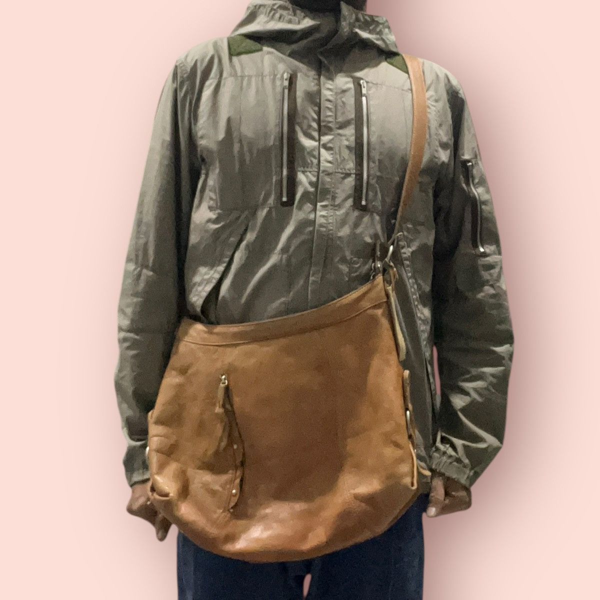 Dakota Grizzly x Leather Vintage Dakota Japan Leather Crossbody Shoulder Sling Bag in Brown, Men's