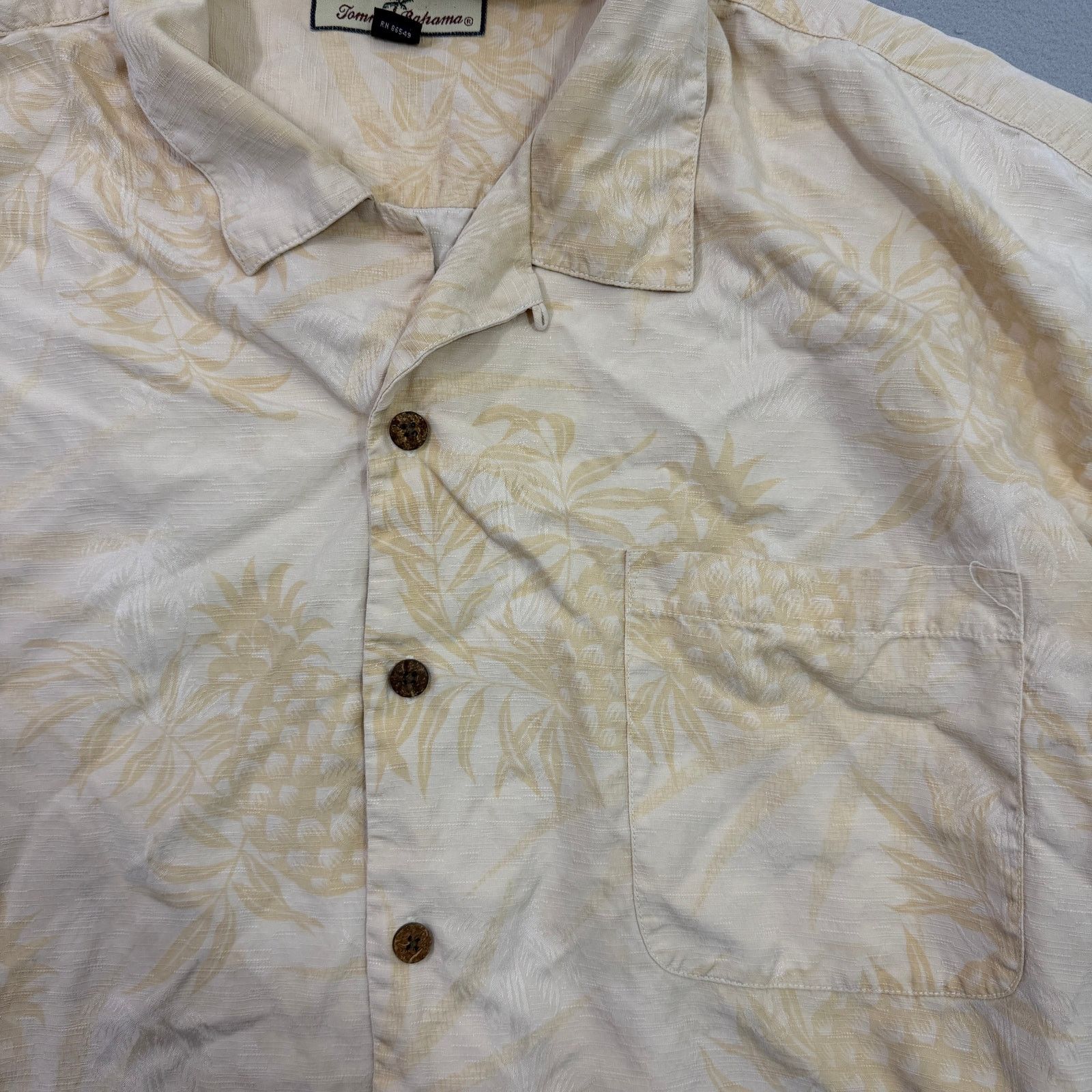 Tommy Bahama Tommy Bahama Hawaiian Shirt Men's 2XL Floral Silk Loop Camp Size US XXL / EU 58 / 5 - 3 Thumbnail