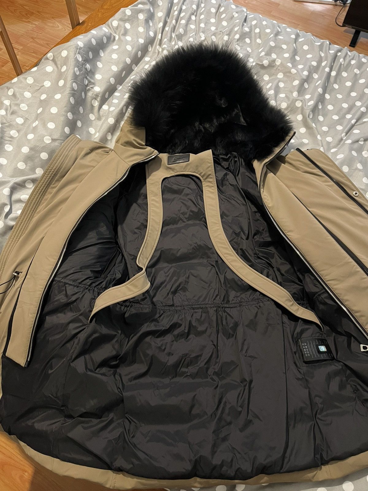RUDSAK 800+ Fill Down Parka w/ Raccoon Fur Trim – Size S