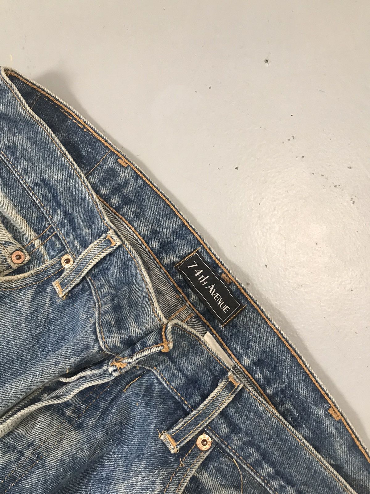 Levi's Crazy vintage Levi’s 501 baggy fit denim Size US 36 / EU 52 - 11 Thumbnail