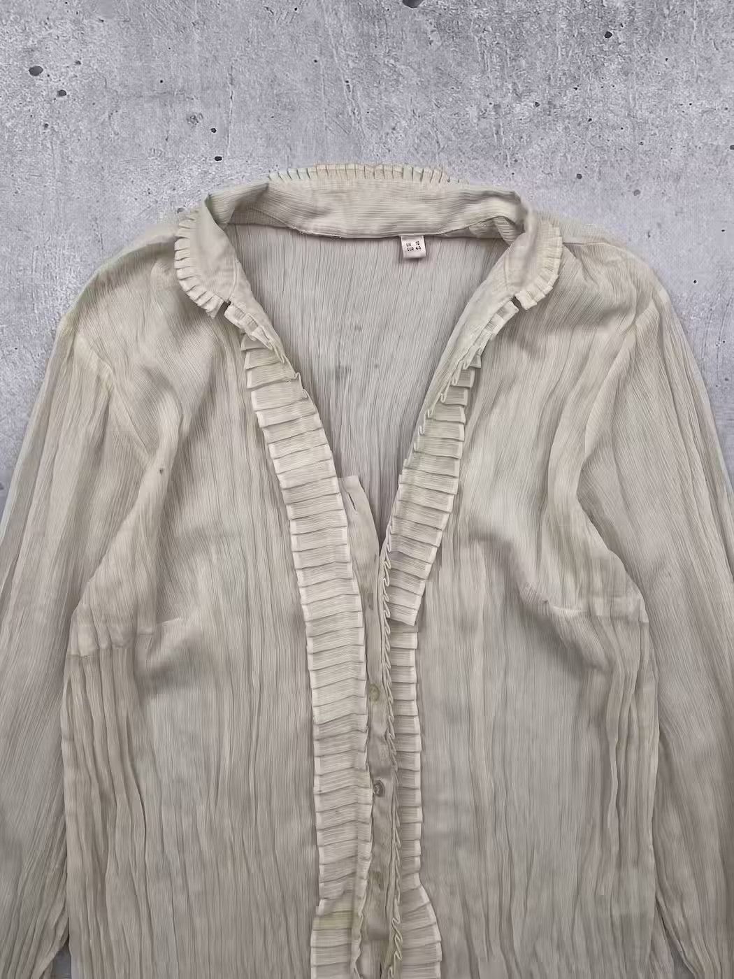 Japanese Brand × Vintage Vintage Worn Pleated Blouse Size M / US 6-8 / IT 42-44 - 2 Thumbnail