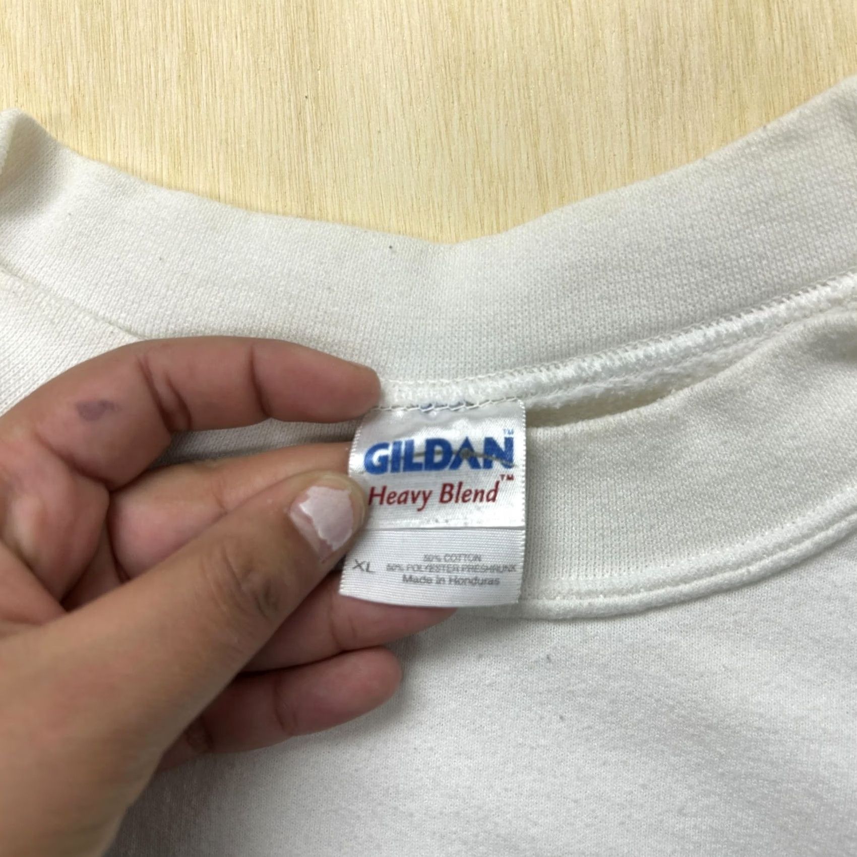 Gildan Gildan Sweatshirt Mens XL White Fleece Pullover Madeira Beach Florida Crewneck Size US XL / EU 56 / 4 - 4 Thumbnail