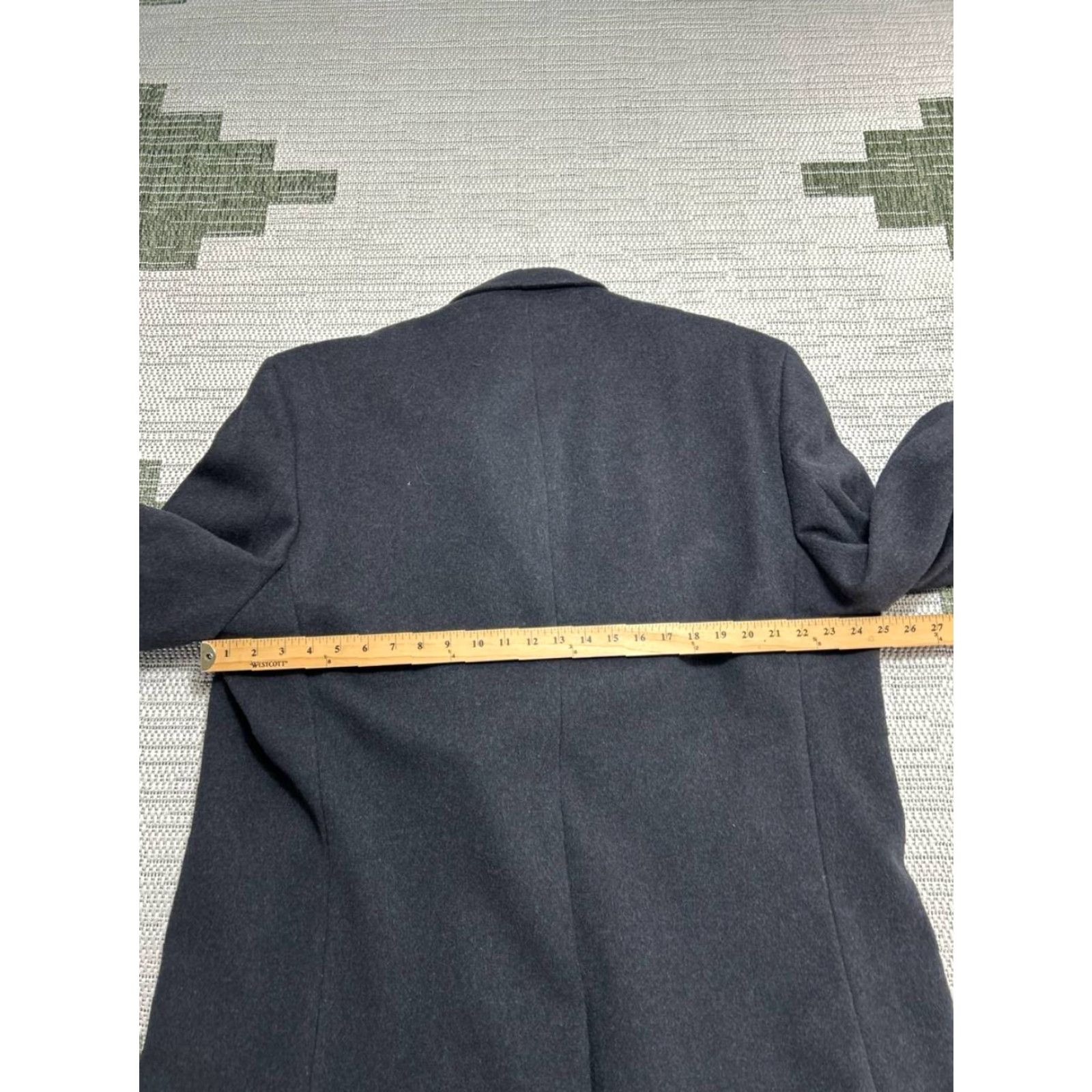 Jos. A. Bank VINTAGE Jos. A Bank Overcoat Mens 46R Gray Wool Notch Lapel Single Breasted Winter New Size US S / EU 44-46 / 1 - 4 Thumbnail