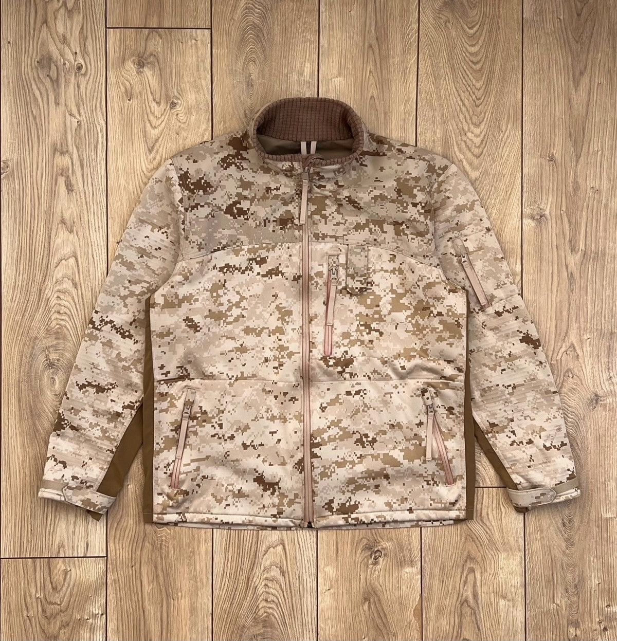 USMC Combat Desert Jacket Marine Corps MARPAT Cold Weather