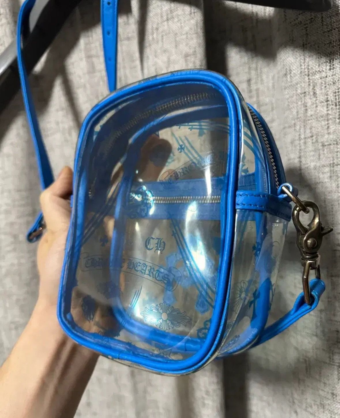 Chrome Hearts Taka Mini VINYL Bag Cross Patch / PVC BLUE Size ONE SIZE - 5 Thumbnail
