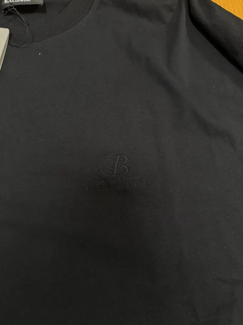 Balenciaga Balenciaga short sleeves Size US L / EU 52-54 / 3 - 2 Thumbnail