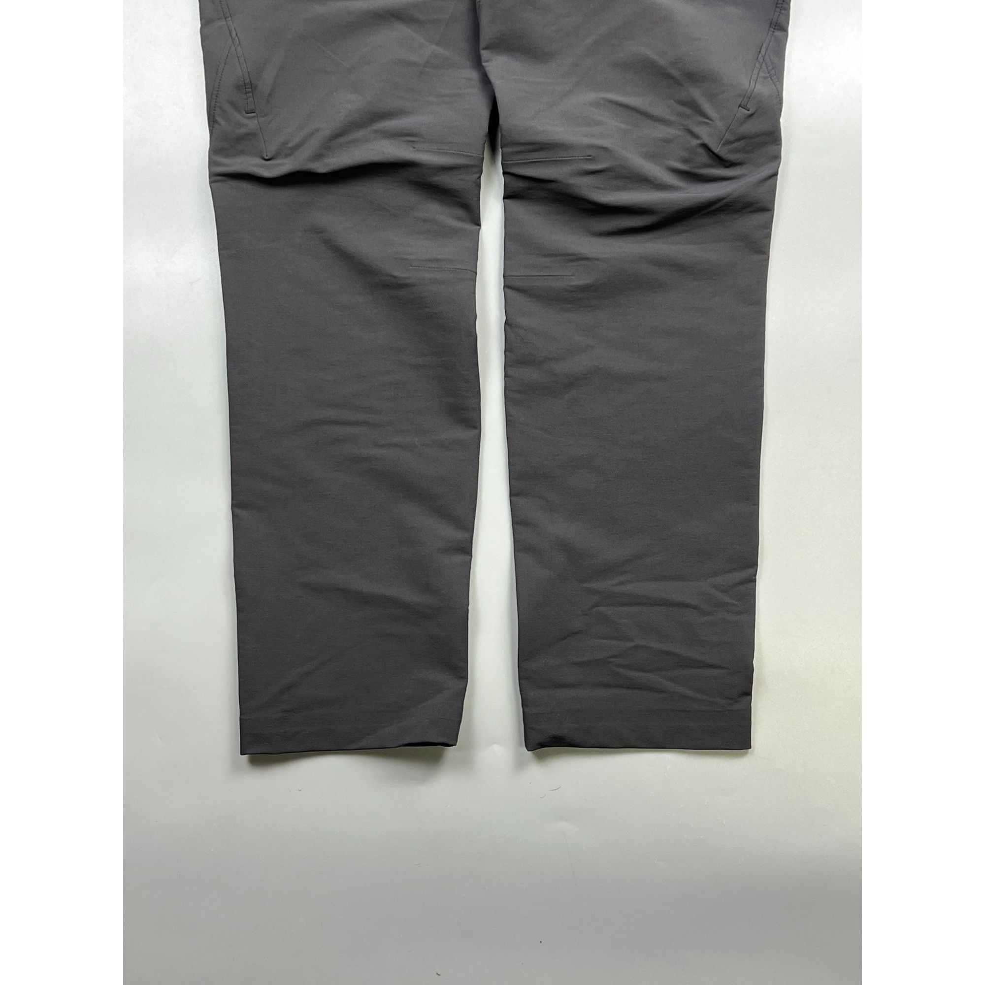 Arc'teryx Arc’teryx Nylon Cargo Trekking Pants (Y0775) Size 30" / US 8 / IT 44 - 2 Thumbnail