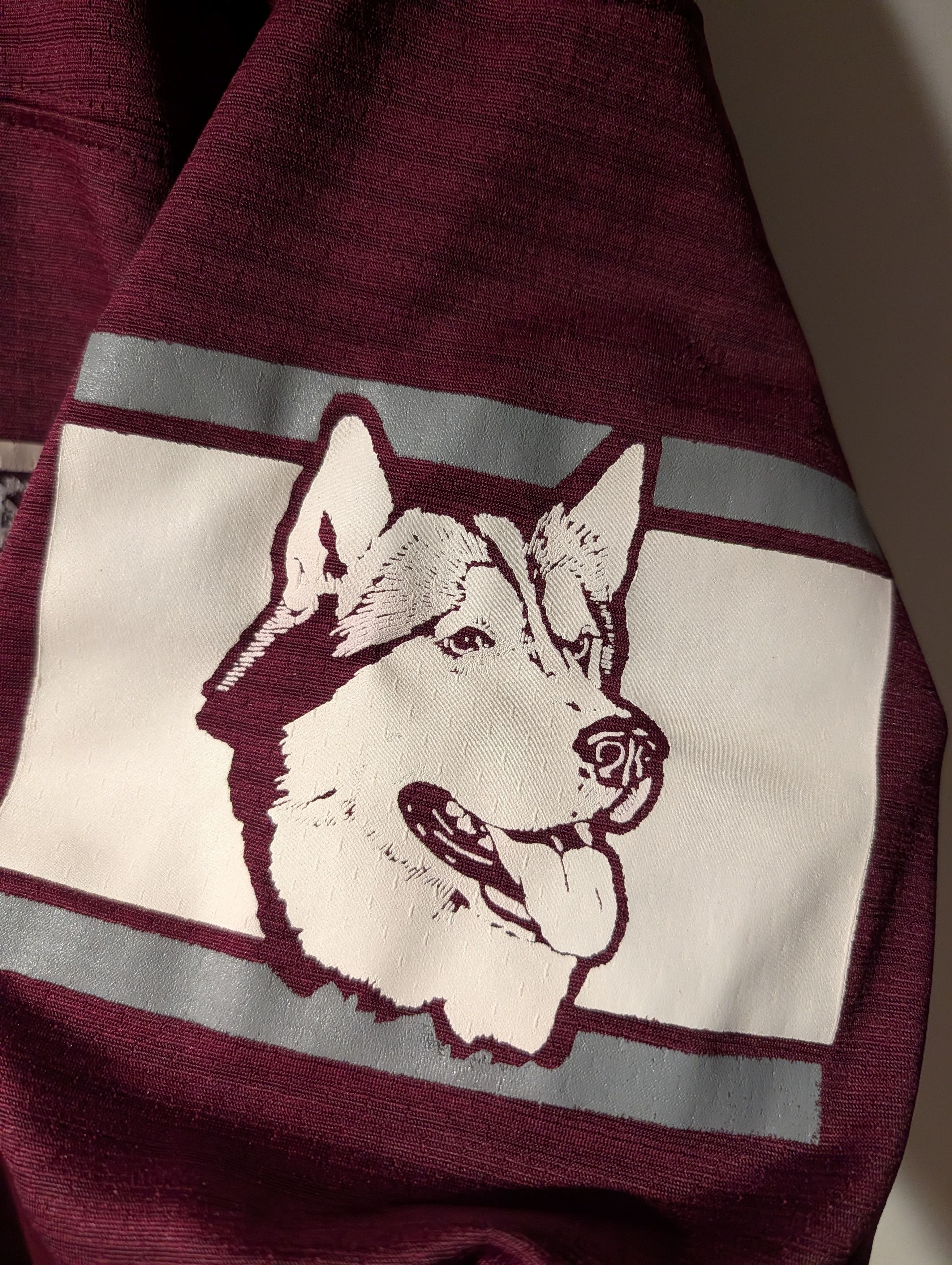 NCAA Vintage 90s Huskies #86 Maroon Football Jersey Made USA Boxy Size US M / EU 48-50 / 2 - 4 Thumbnail