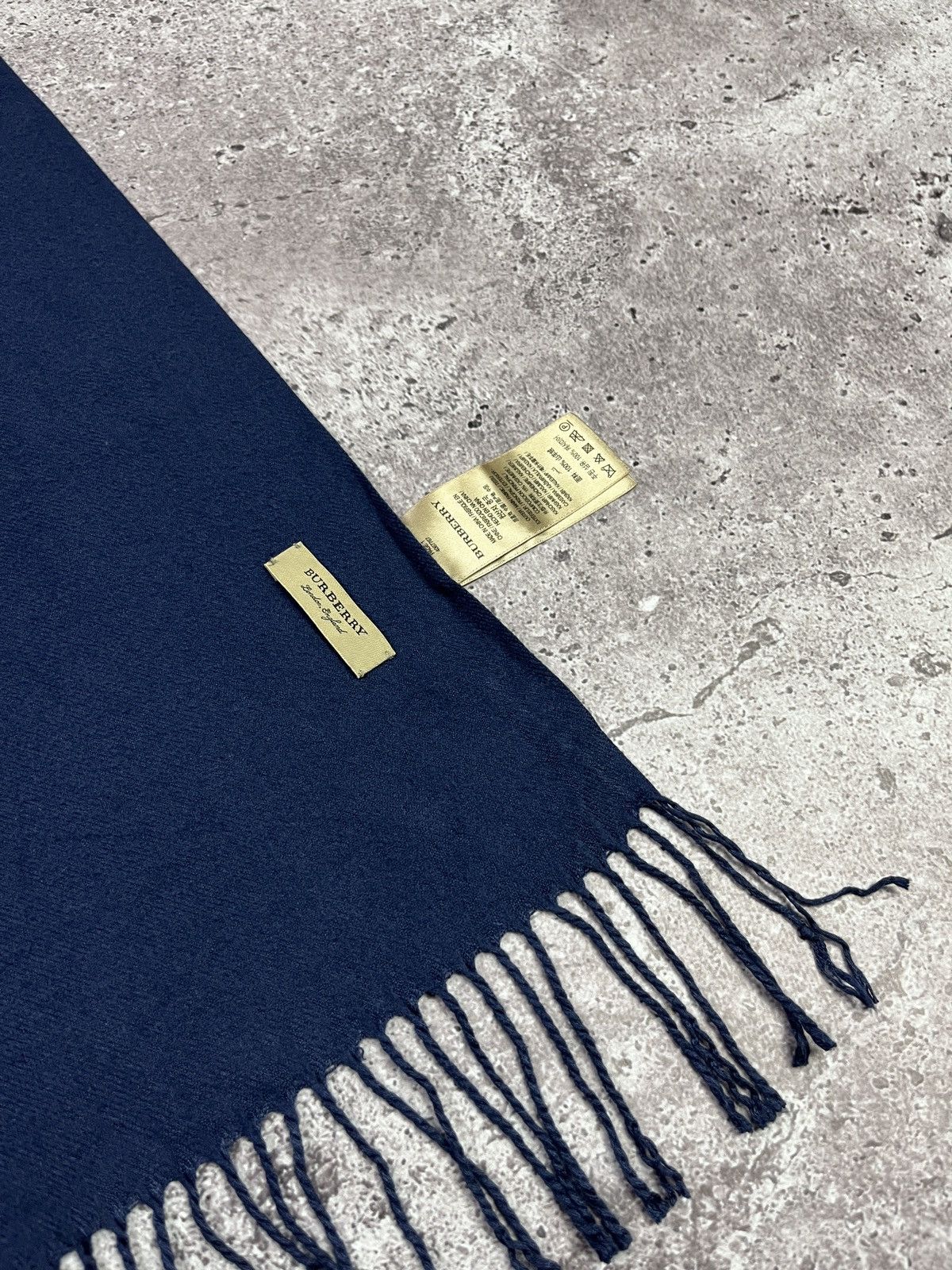 Burberry Huge Burberry Wool/Cashmere Scarf Size ONE SIZE - 4 Thumbnail