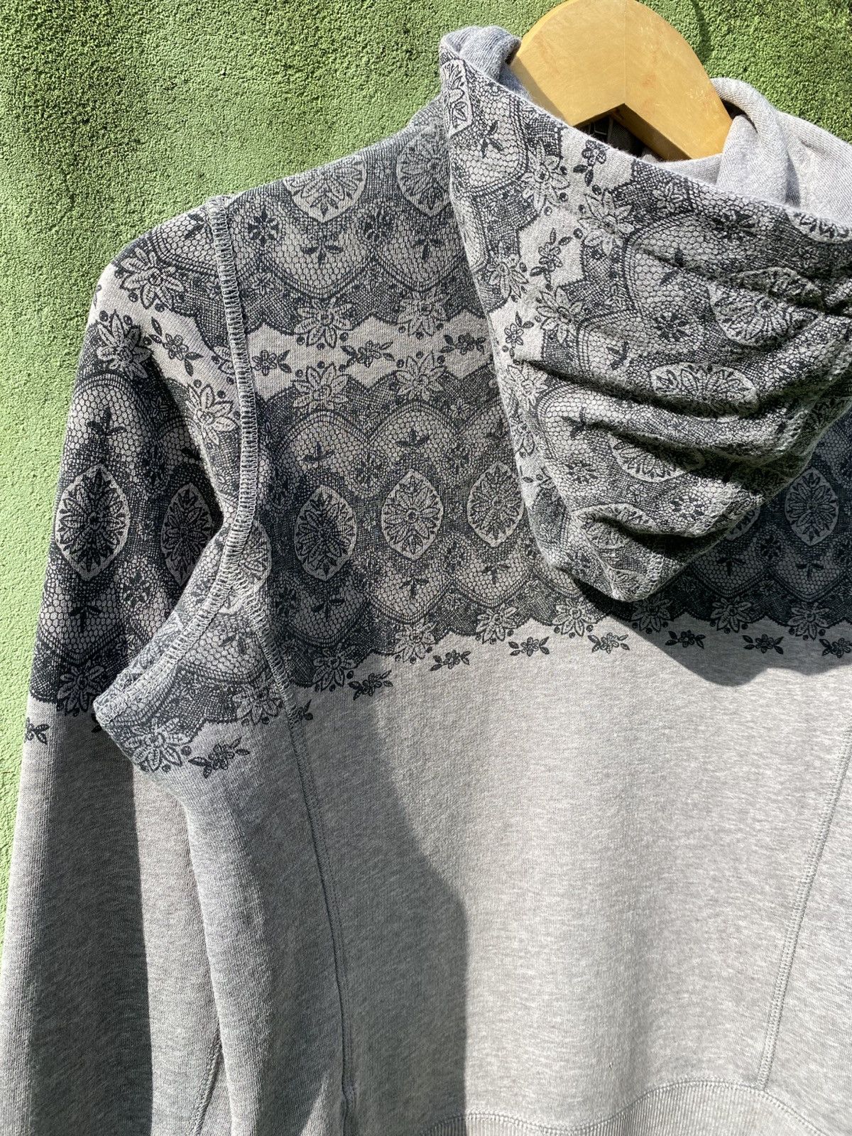 Japanese Brand Uniqlo Luxury Hood Zip Hoodie Grey Tribal Pattern Y2K Jacket Size M / US 6-8 / IT 42-44 - 11 Thumbnail