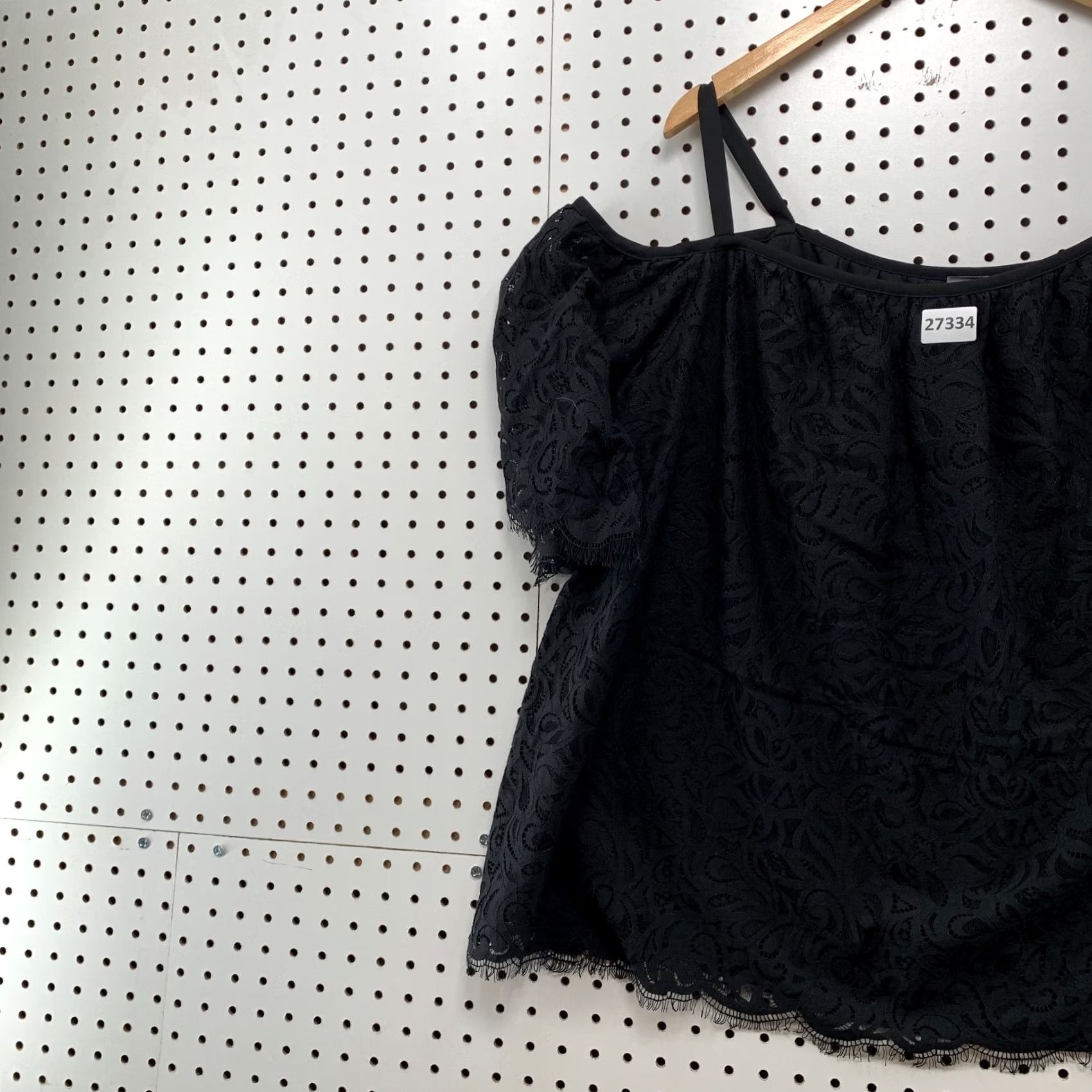 Vince Camuto Vince Camuto Black 3X Pale Dahlia Lace Cold Shoulder Top Womens NWT 24 Size XXL / US 16-18 / IT 52-54 - 4 Thumbnail