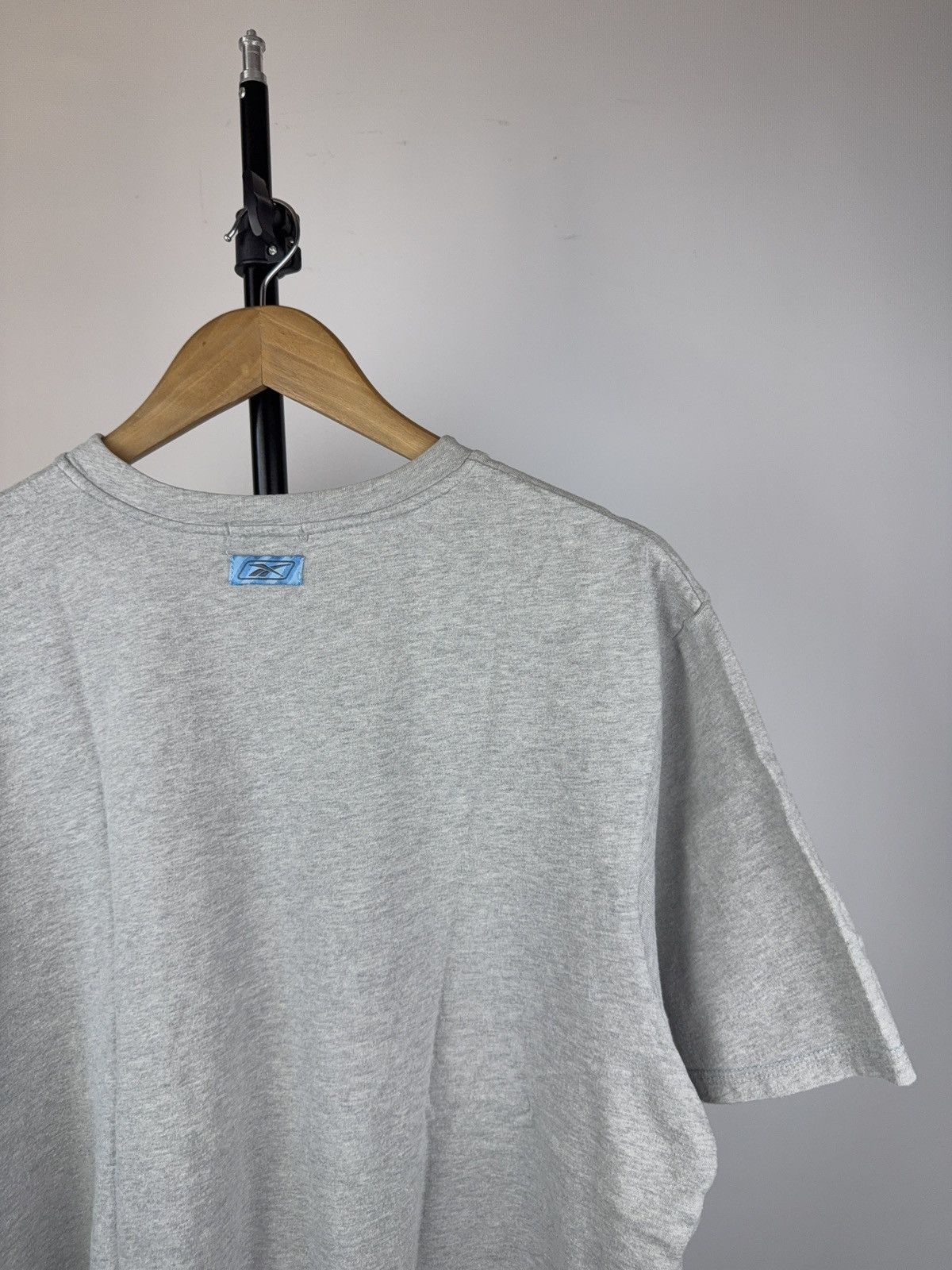 Reebok Vintage 90s Retro Logo Reebok RBK V neck Tee Shirt Size US L / EU 52-54 / 3 - 7 Thumbnail