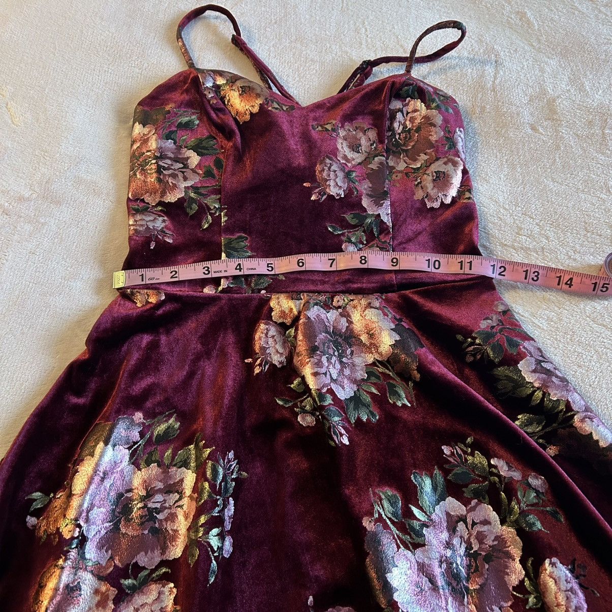 Other BCX red velvet floral spaghetti strap fit and flare XS Size XS / US 0-2 / IT 36-38 - 9 Thumbnail