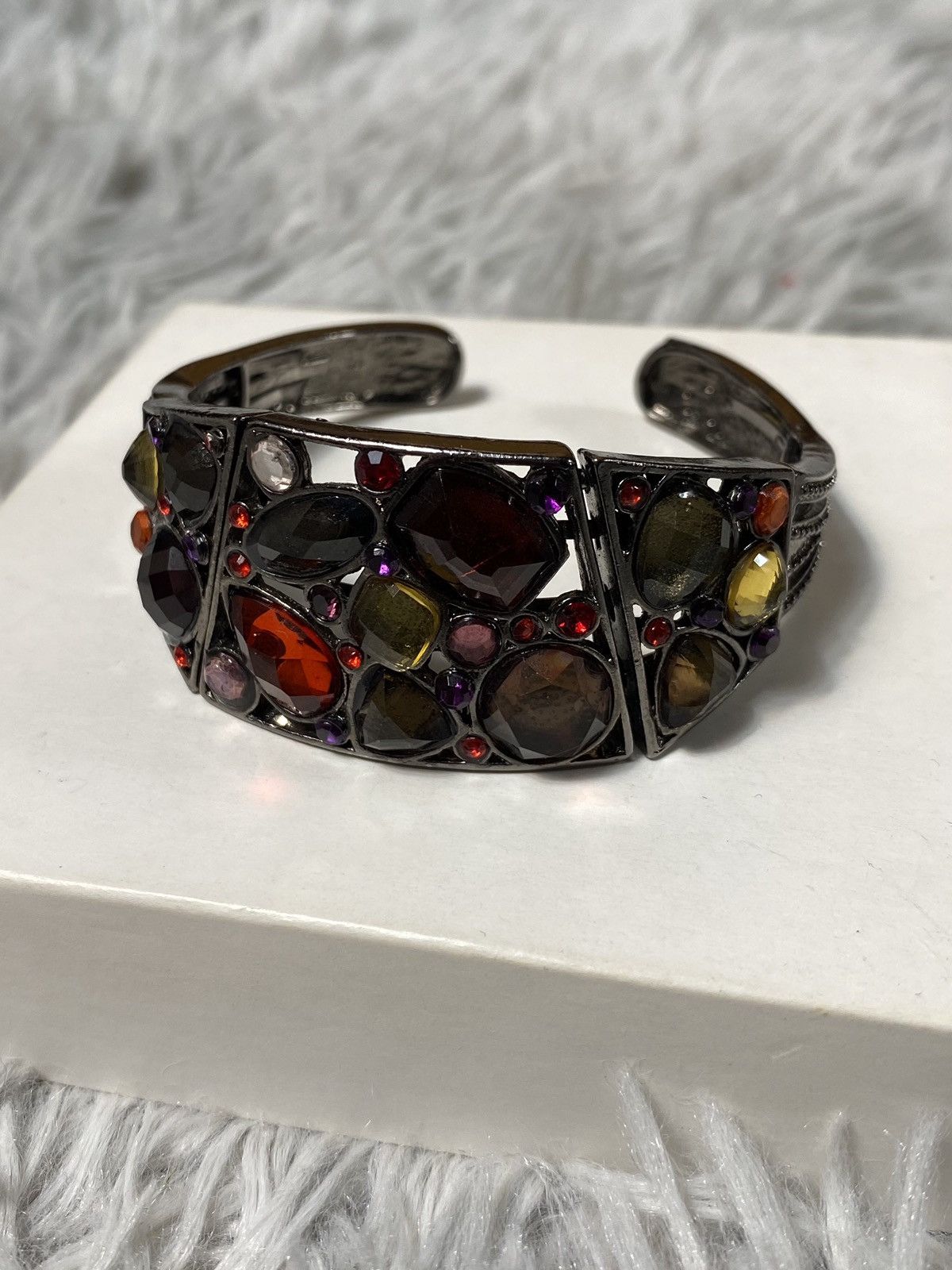 Jewelry Gothic Gemstone Cuff Bracelet – Bold & Unique Design Size ONE SIZE - 2 Thumbnail